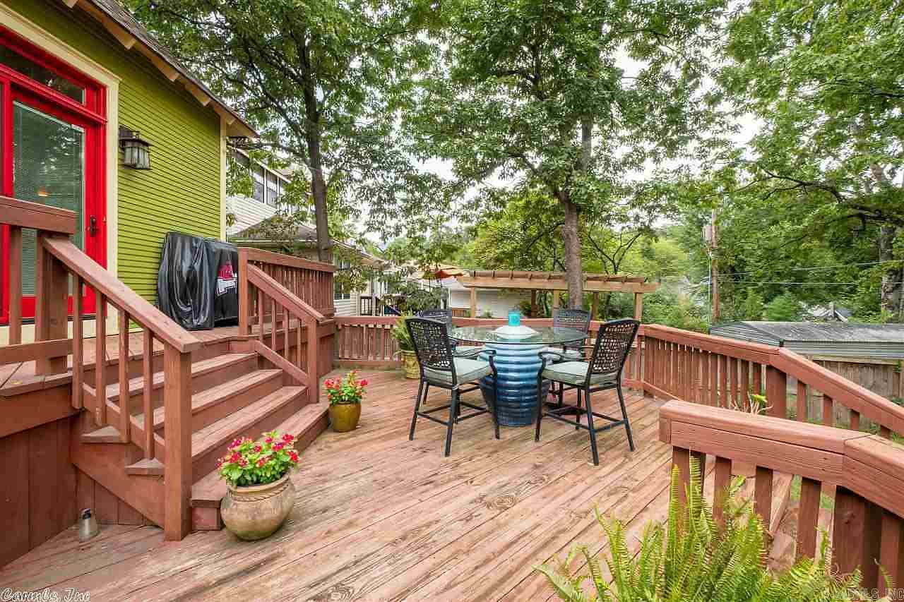 Auten & Moss - Residential Lease