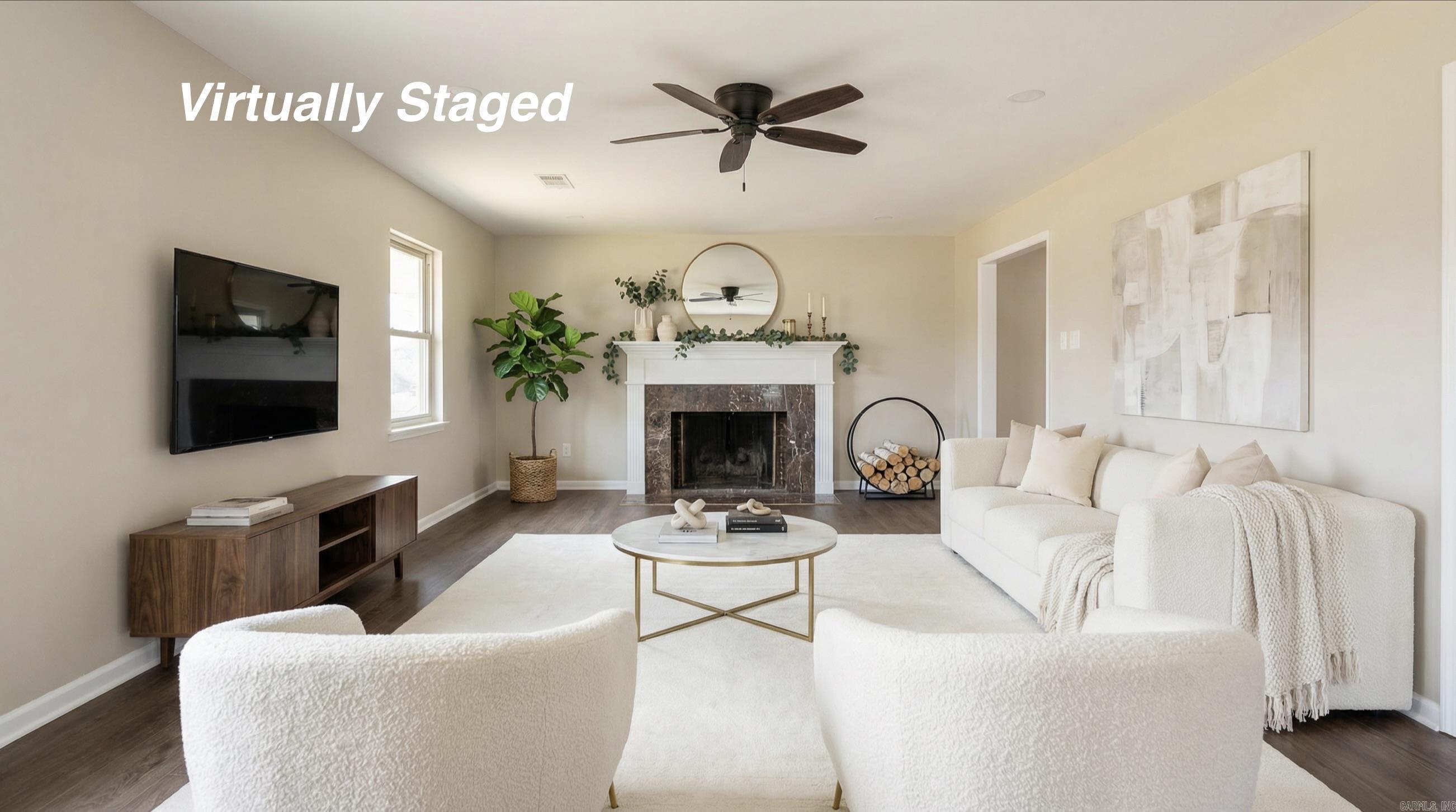 LEAWOOD MANOR - Residential