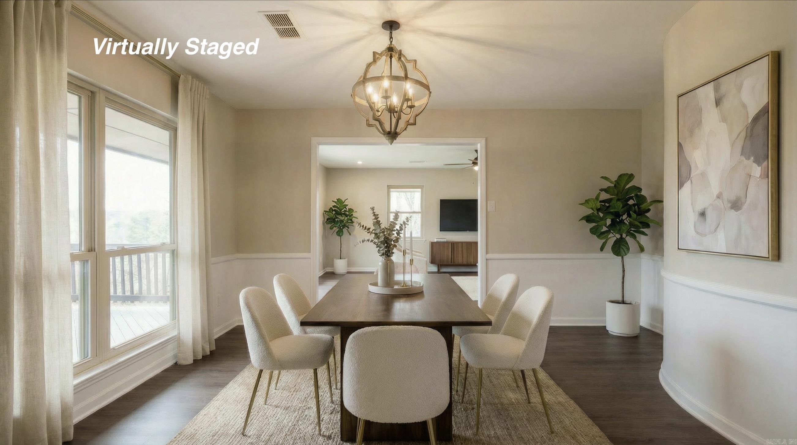 LEAWOOD MANOR - Residential