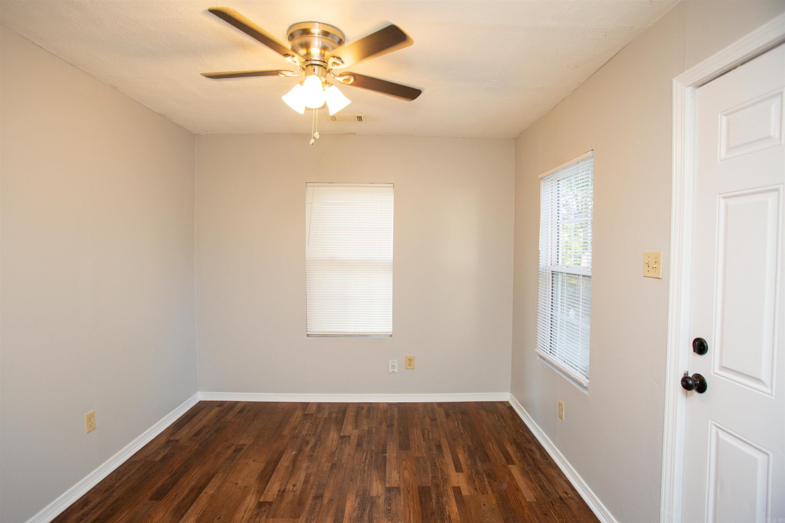Holts Industrial - Residential Lease