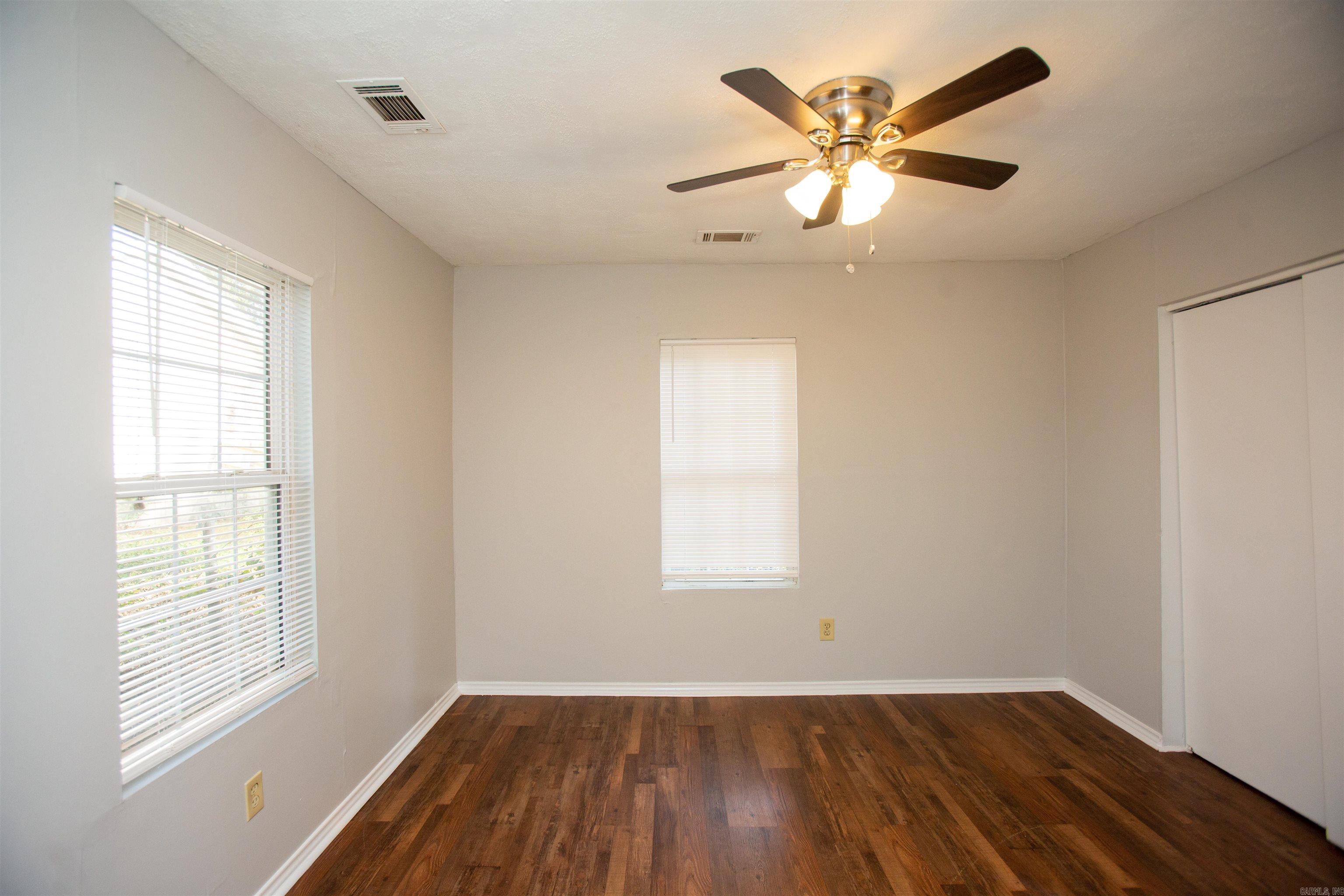 Holts Industrial - Residential Lease