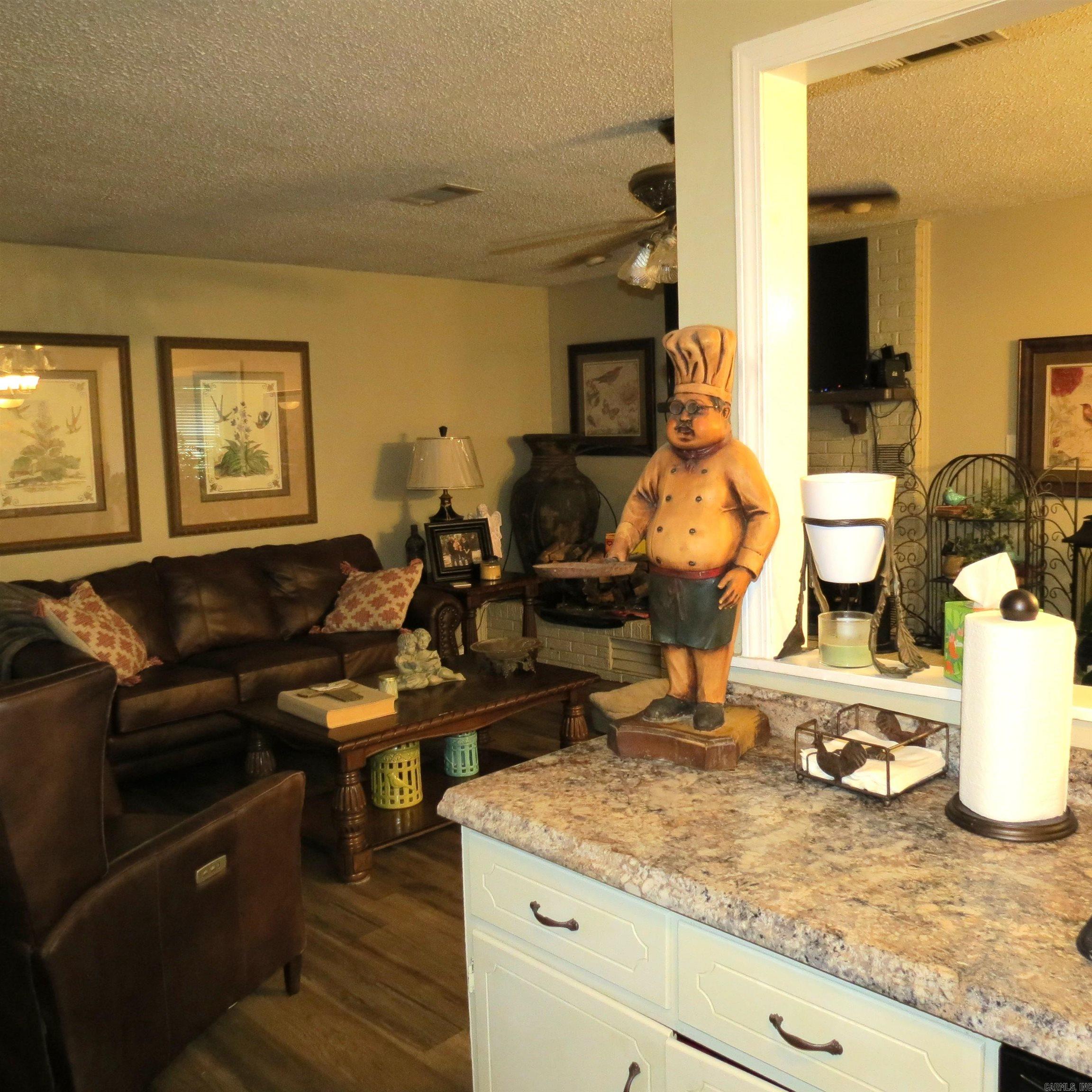 OAK LAWN ESTATES - Residential