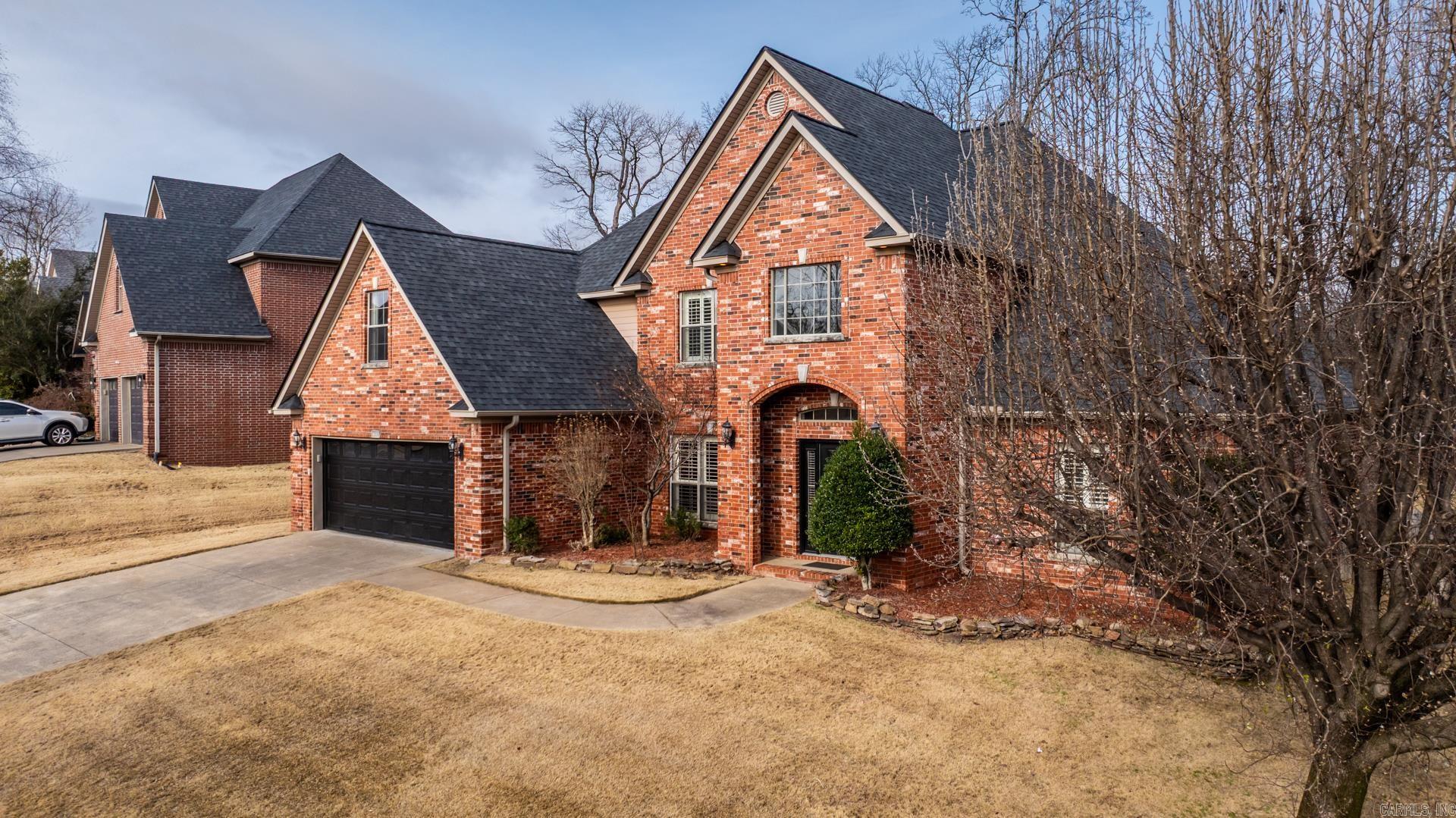 THE VILLAGES OF WELLINGTON - Residential