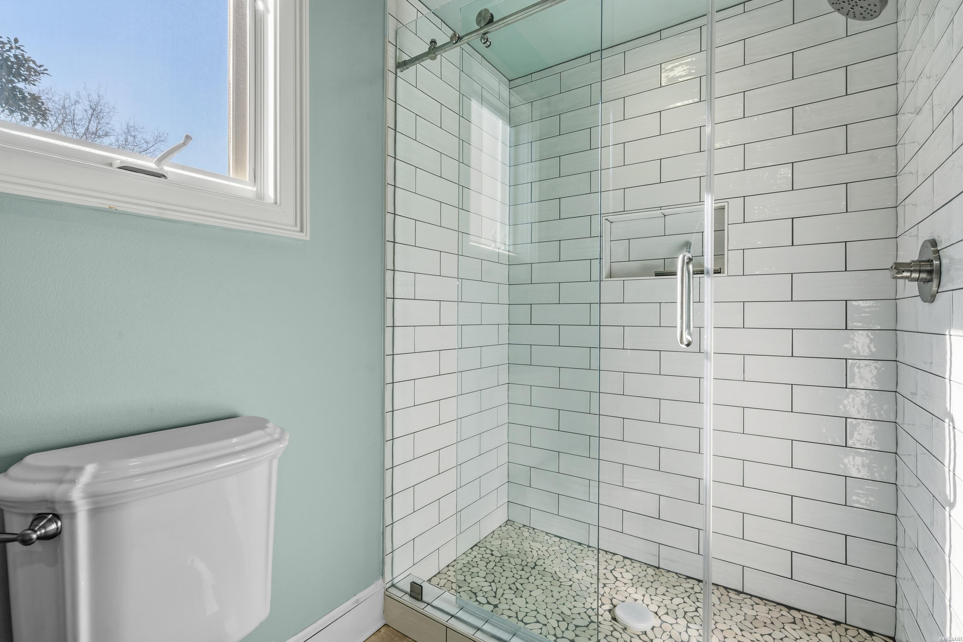 Driftwood Point - Residential