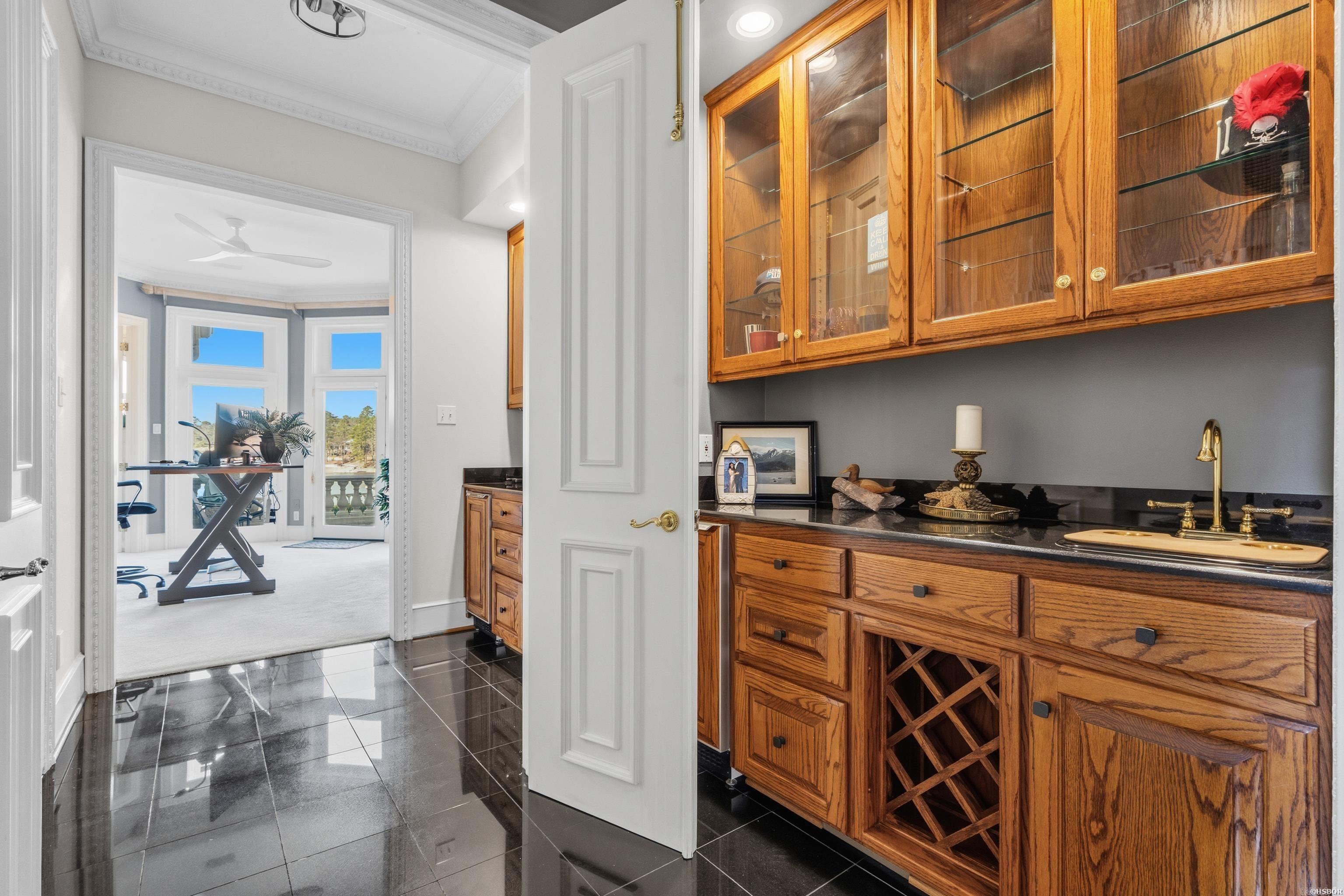 Driftwood Point - Residential