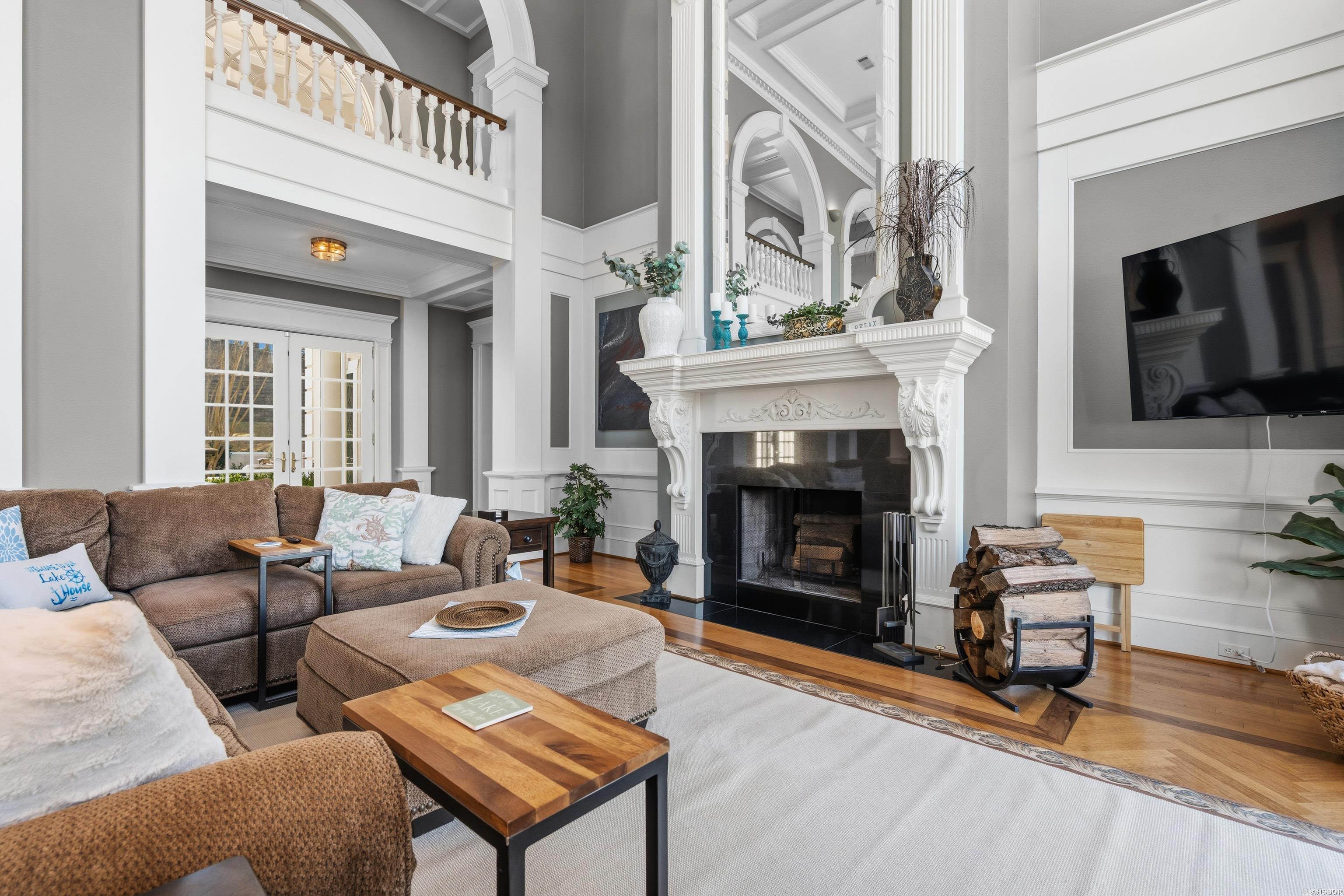 Driftwood Point - Residential