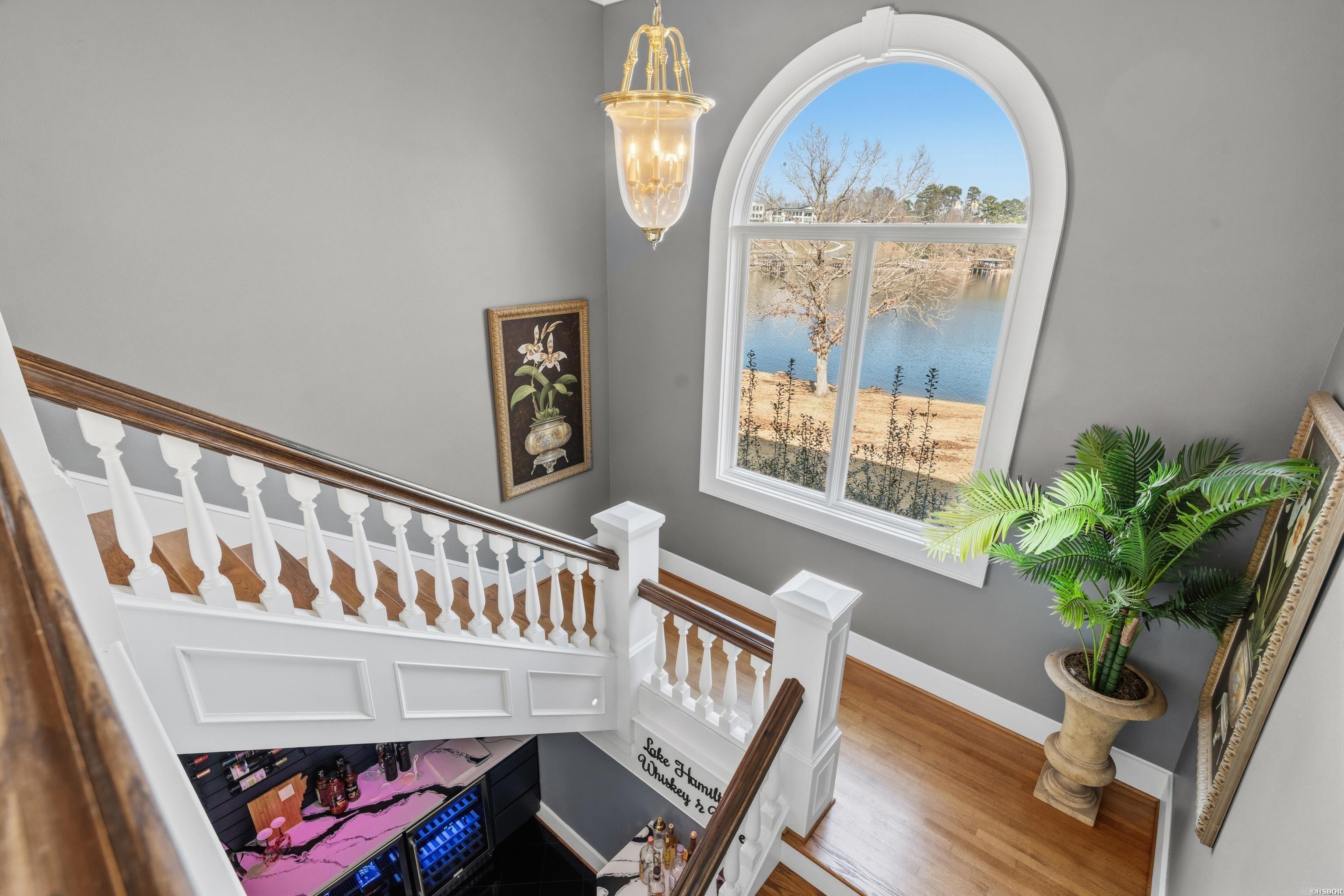 Driftwood Point - Residential