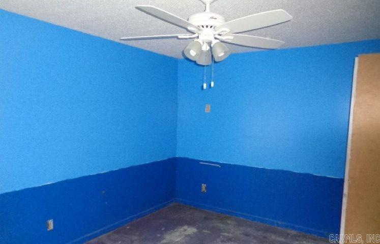 KELLOGG LAKE EST - Residential