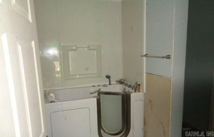 KELLOGG LAKE EST - Residential