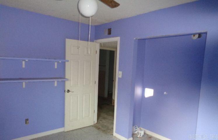 KELLOGG LAKE EST - Residential