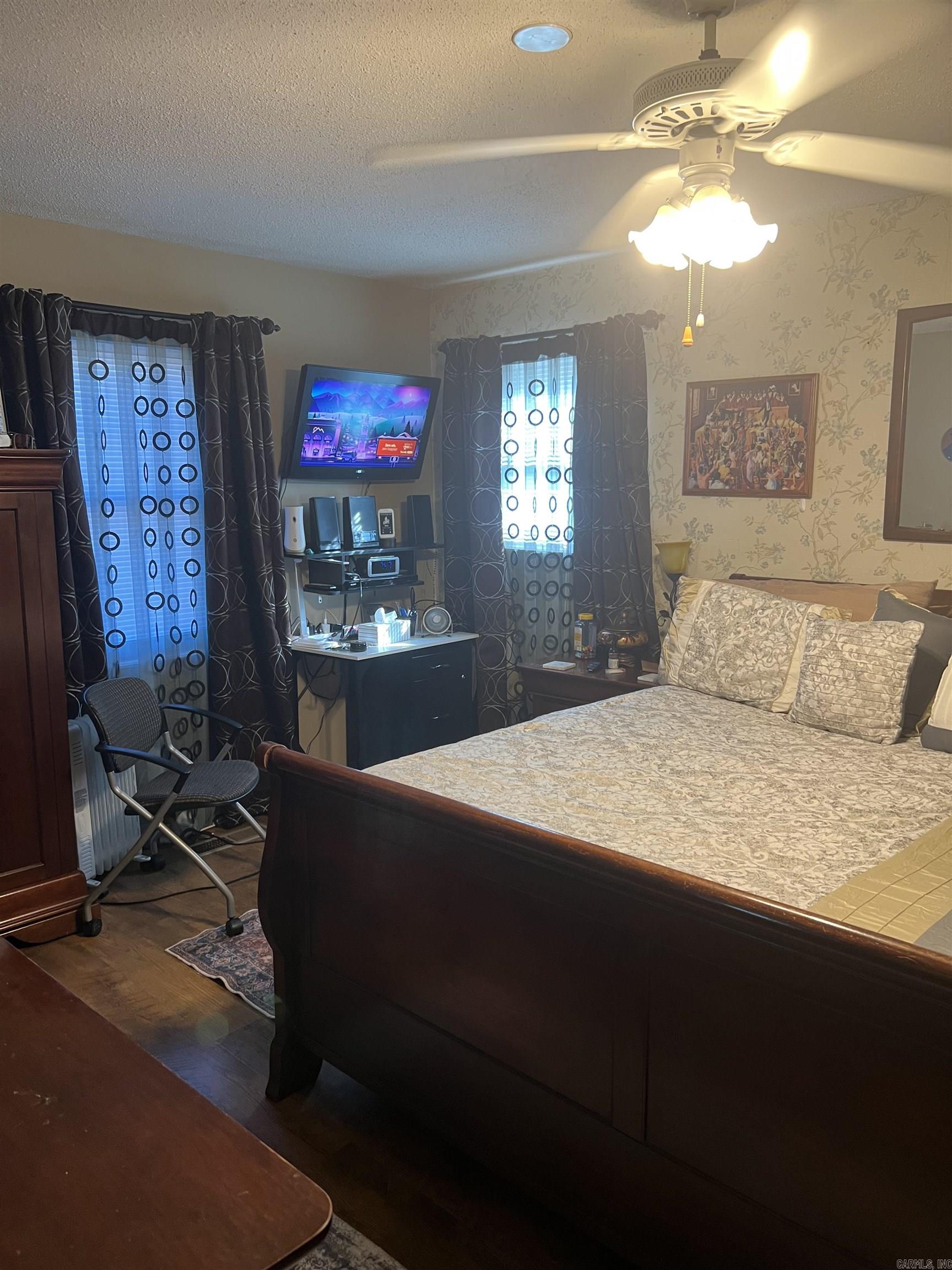 MAJESTIC OAKS - Residential