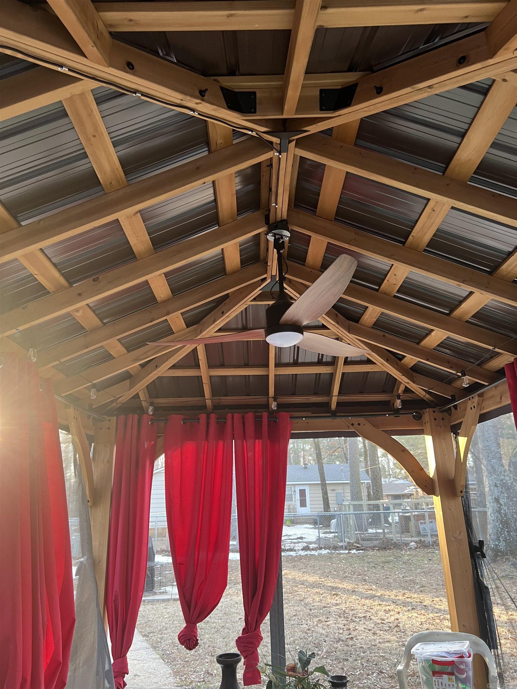 MAJESTIC OAKS - Residential