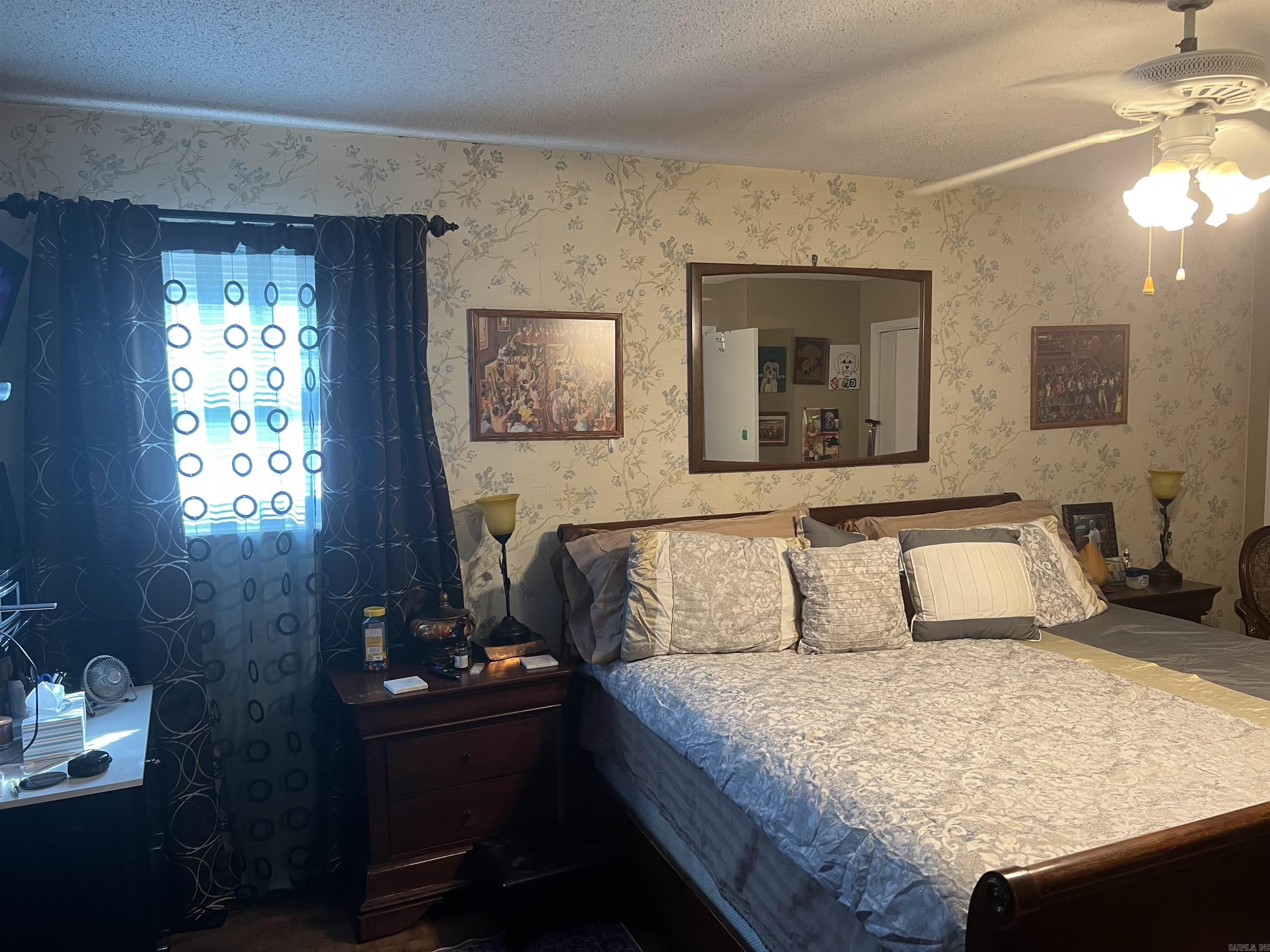 MAJESTIC OAKS - Residential