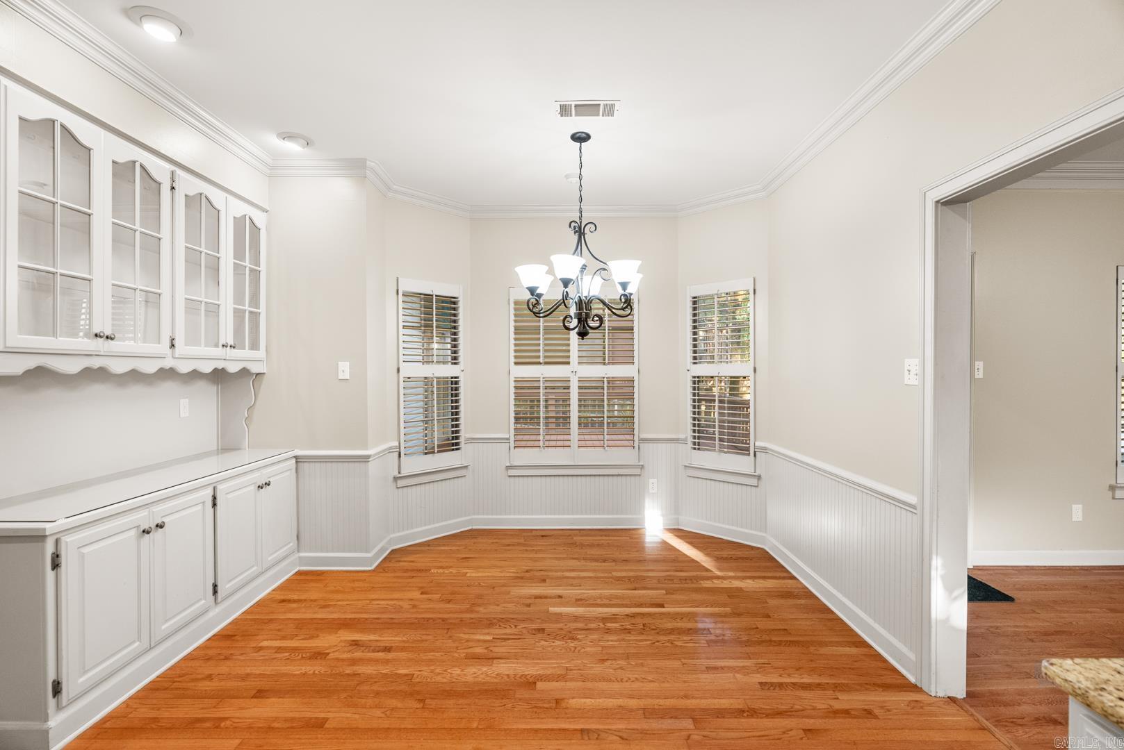 LONGLEA MANOR ADDN - Residential