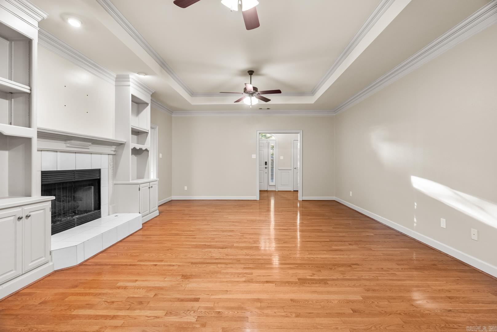 LONGLEA MANOR ADDN - Residential