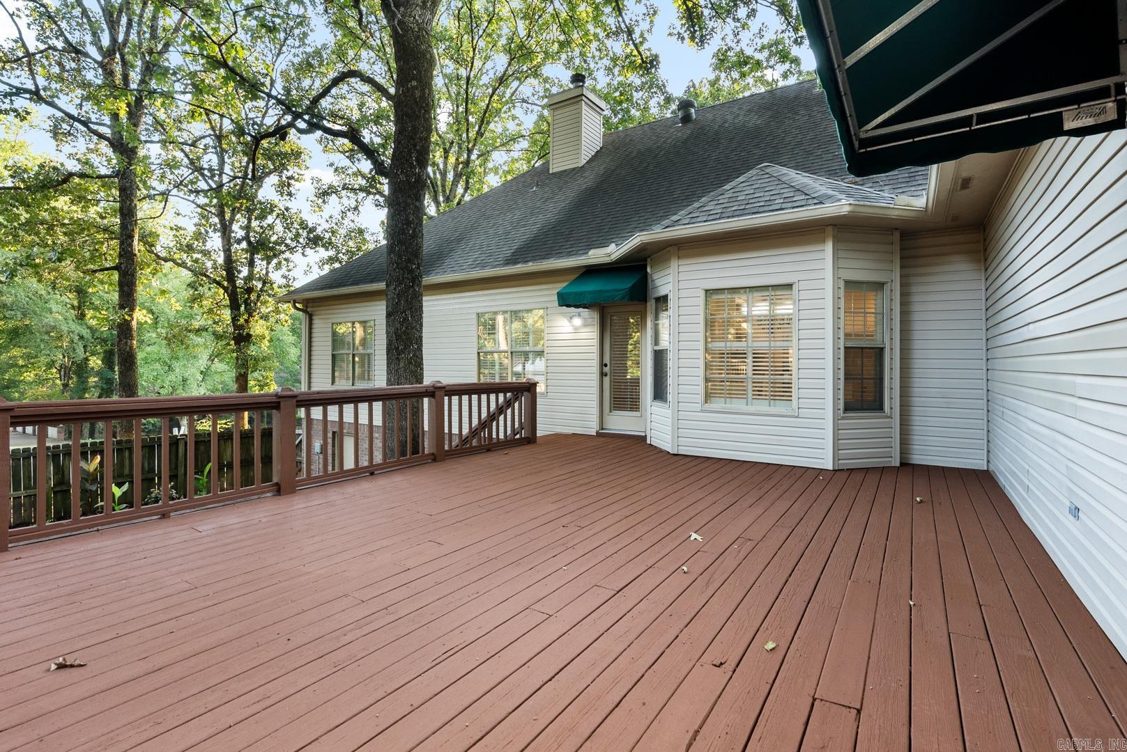 LONGLEA MANOR ADDN - Residential