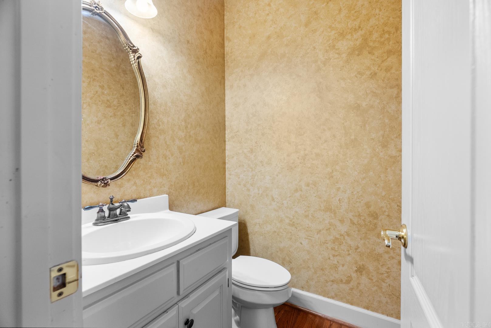 LONGLEA MANOR ADDN - Residential