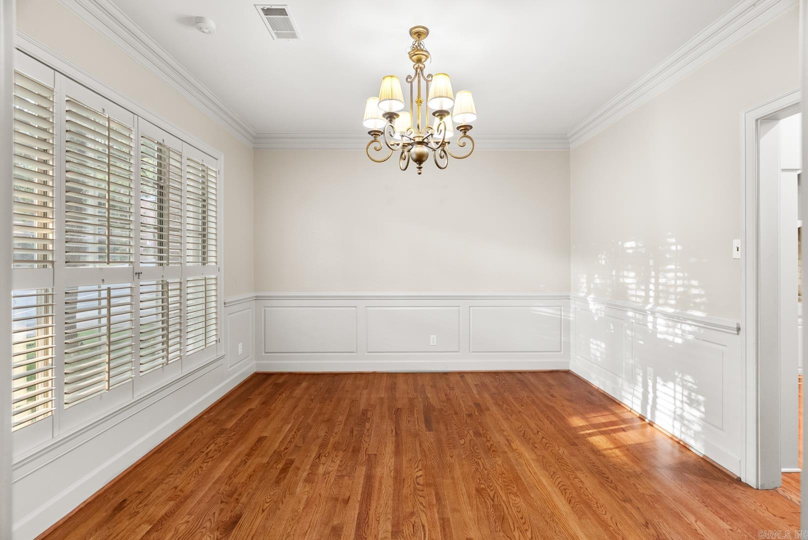 LONGLEA MANOR ADDN - Residential