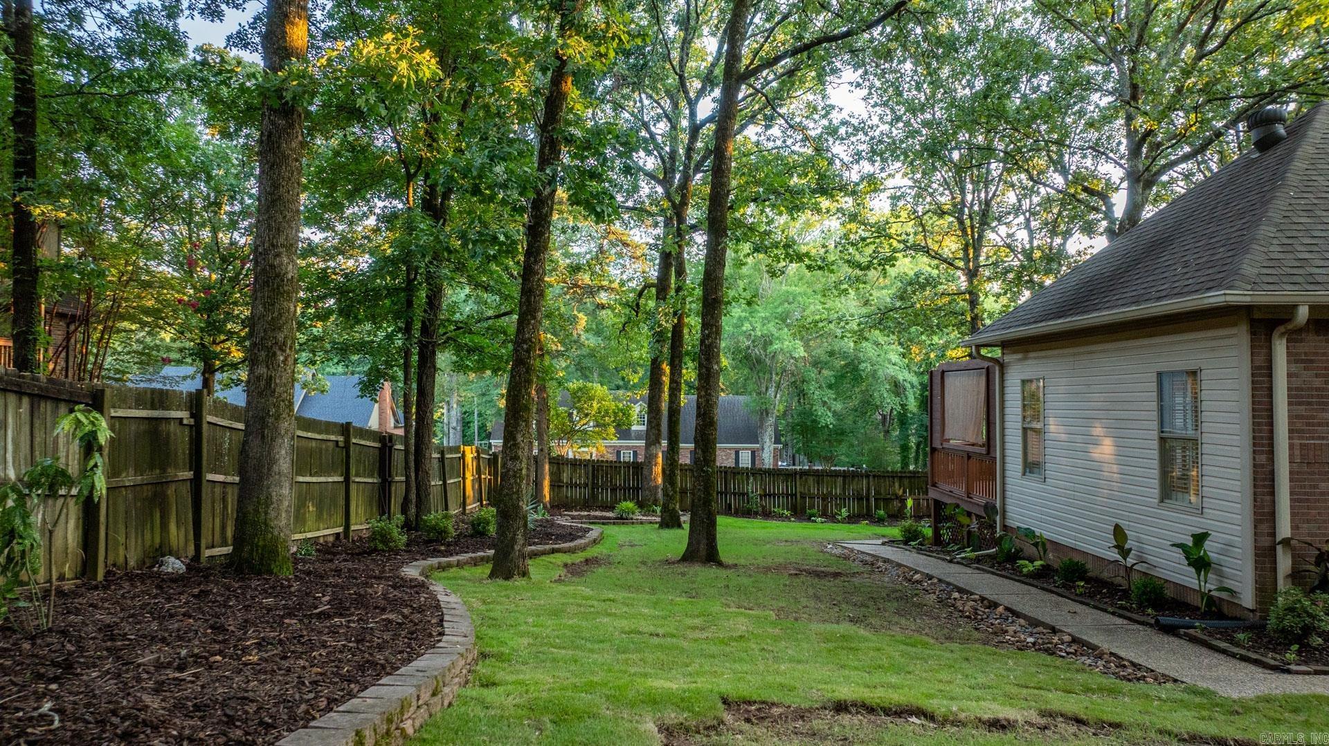 LONGLEA MANOR ADDN - Residential