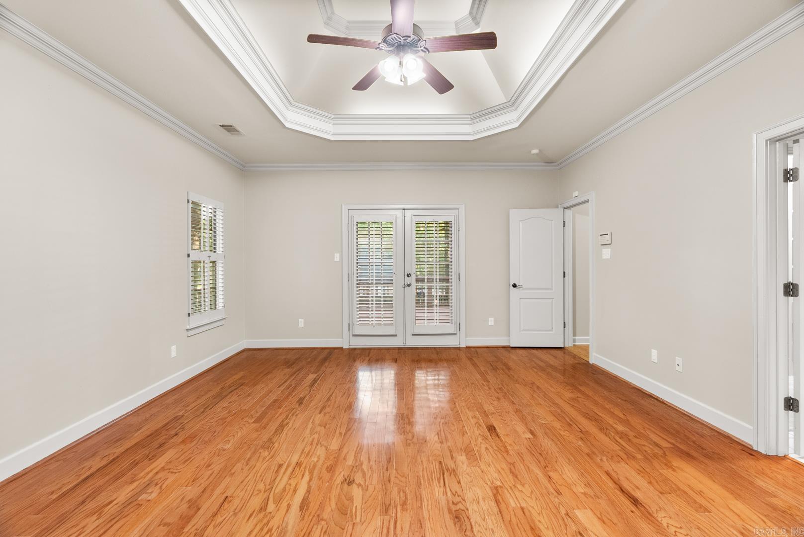 LONGLEA MANOR ADDN - Residential