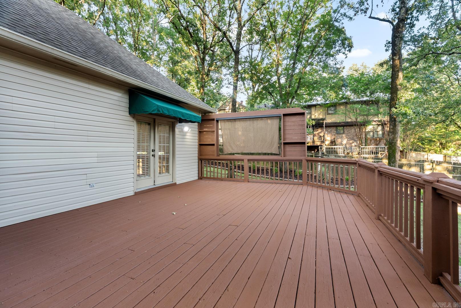 LONGLEA MANOR ADDN - Residential