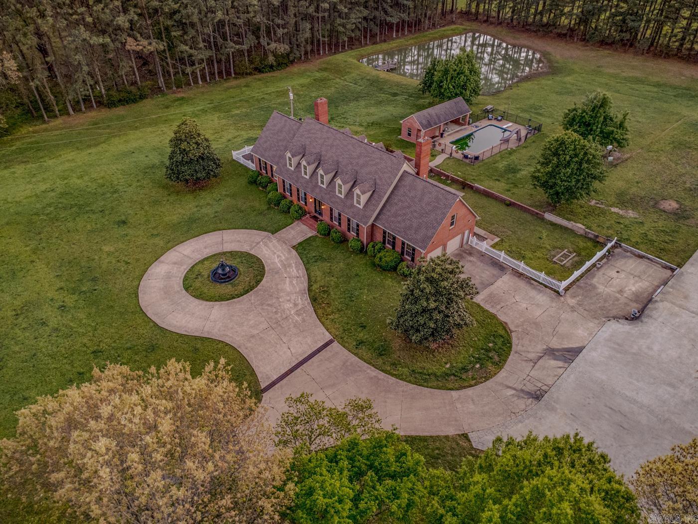 MCDANIEL'S - Residential