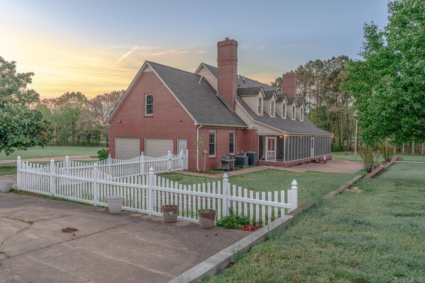 MCDANIEL'S - Residential