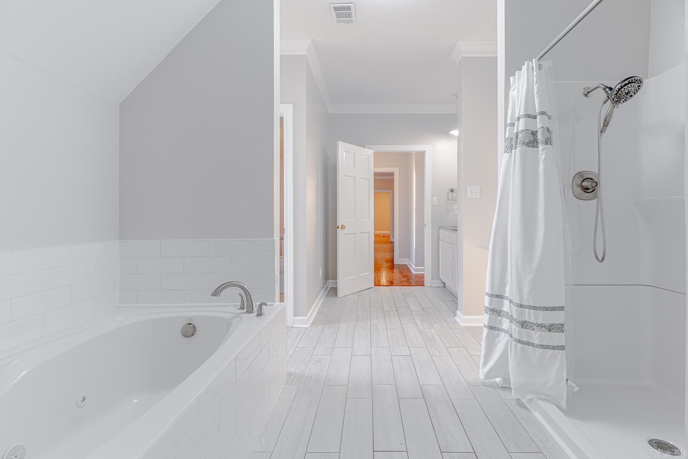 MCDANIEL'S - Residential