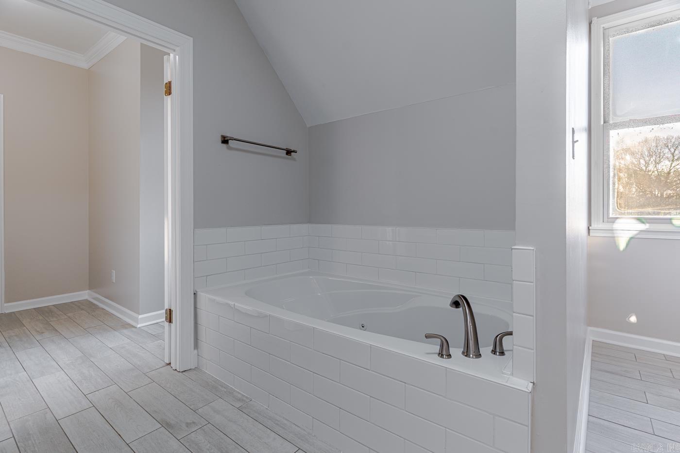 MCDANIEL'S - Residential