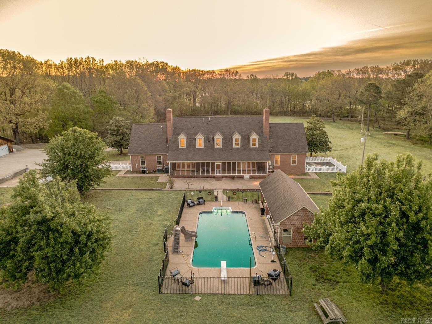 MCDANIEL'S - Residential