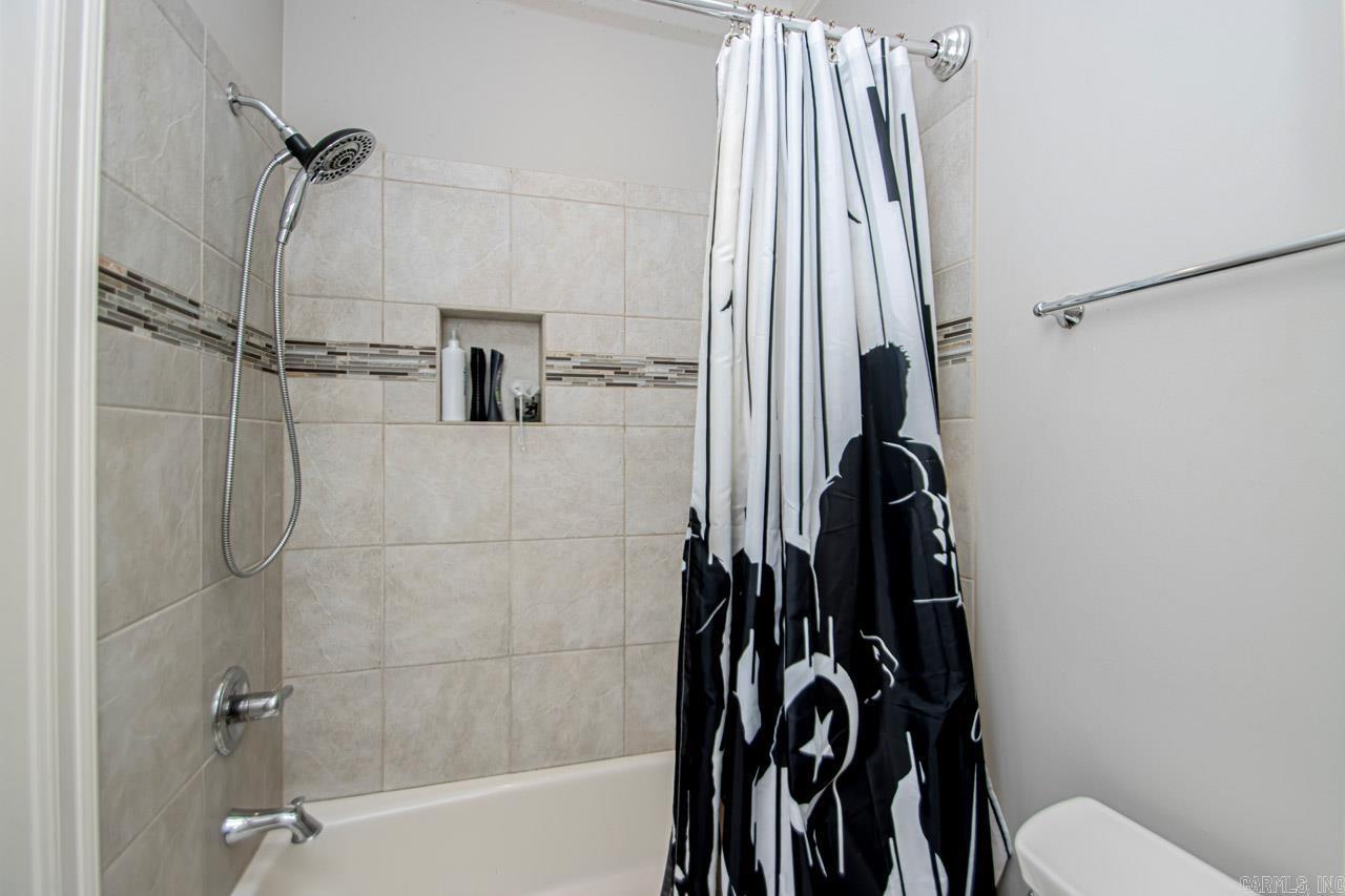 WATERVIEW ESTATES - Residential