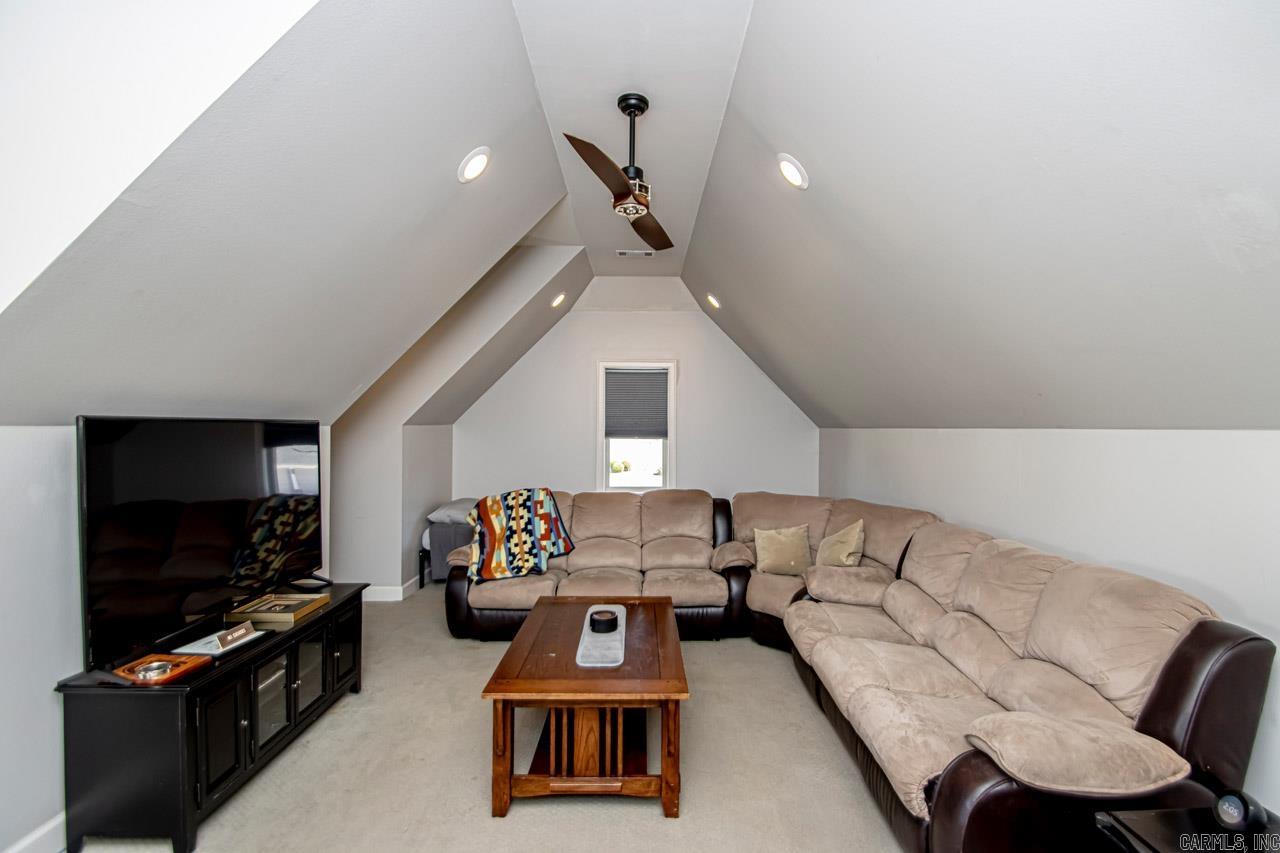 WATERVIEW ESTATES - Residential