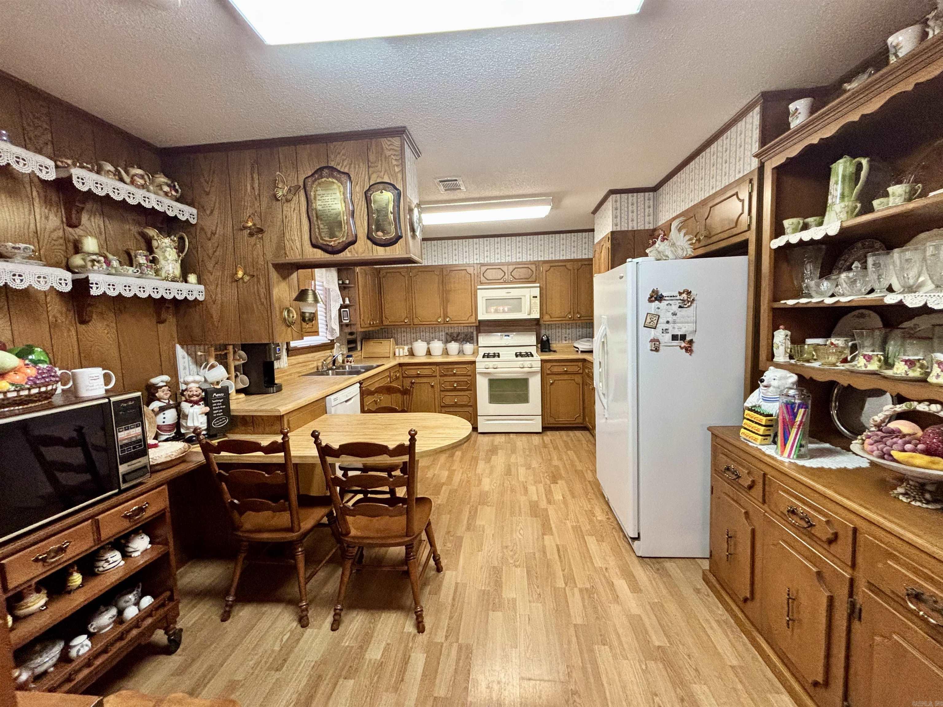 CLOVERDALE ADD (SEARCY) - Residential