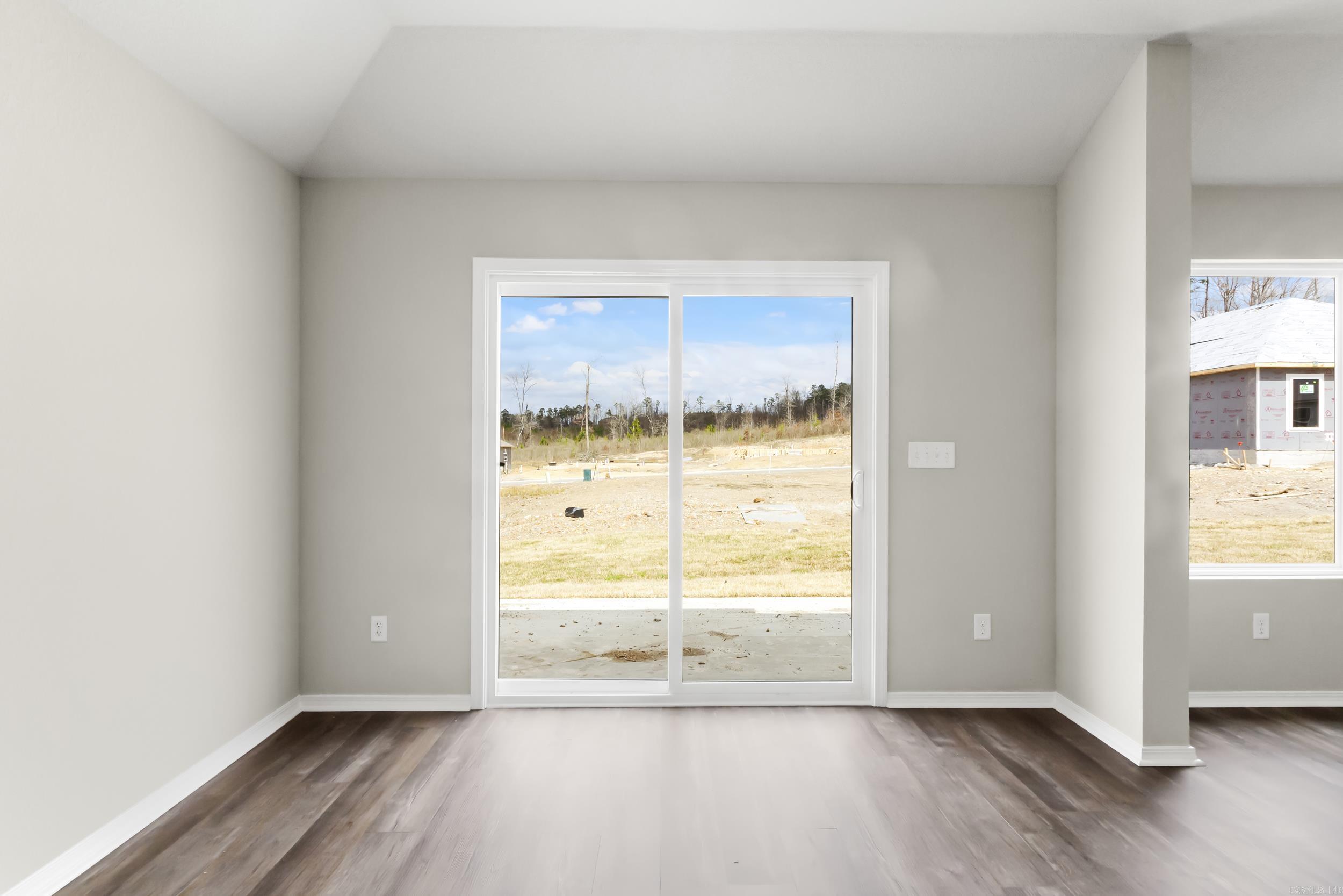 HILLDALE CROSSING - Residential