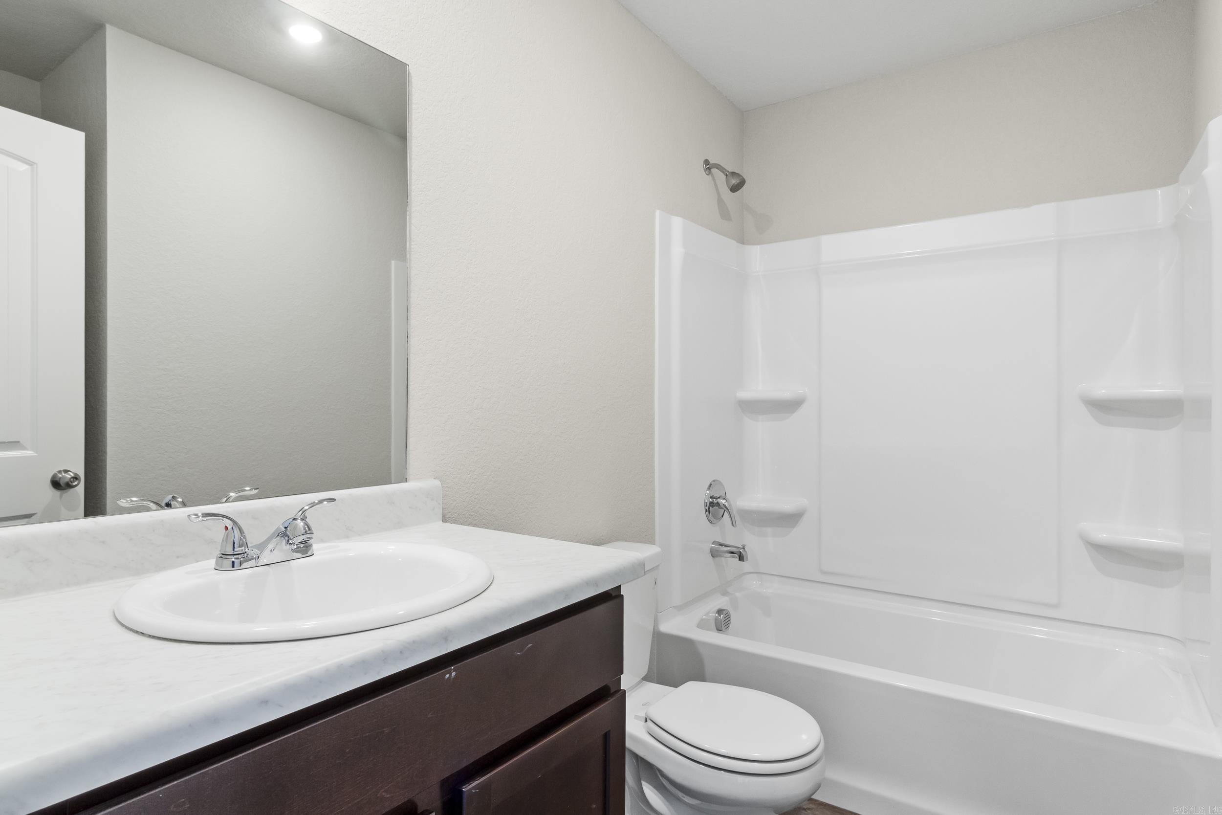 HILLDALE CROSSING - Residential