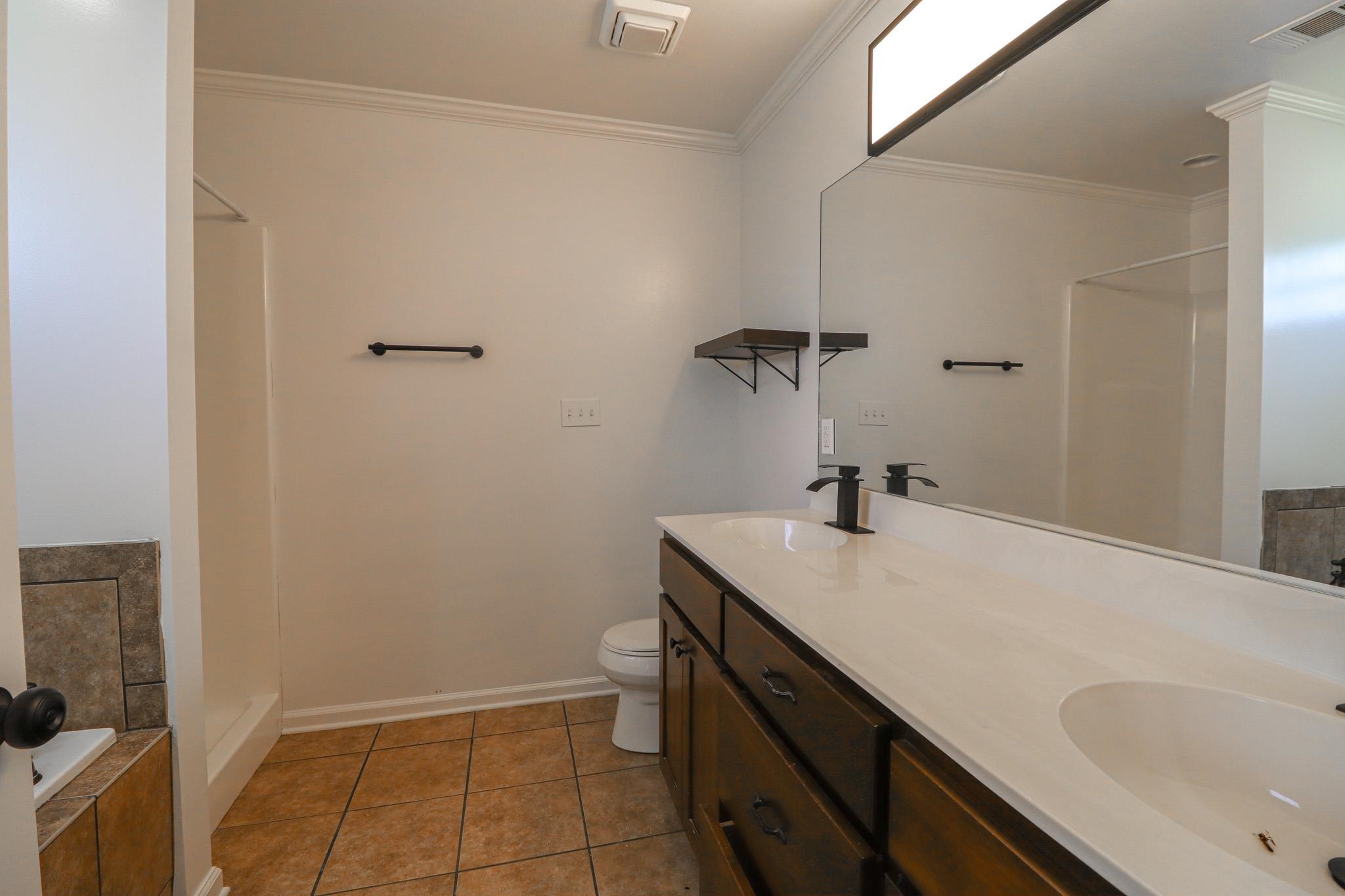 DONLEE RIDGE - Residential
