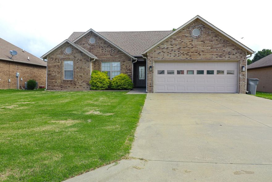 Charming all brick home in sought after Donlee Ridge. Welcome to 1203 Ryan, a beautifully maintained 3 bedroom, 2 bath residence nestled in the heart of Paragould's desirable Donlee Ridge subdivision. This all brick exterior home offers timeless curb appeal and low maintenance living on a spacious .31 acre lot. Inside, you'll find a thoughtfully designed floor plan with comfortable living spaces ideal for families, entertaining, or quiet evenings at home. Whether you're relaxing on the patio and enjoying the peace of a well established neighborhood, this home offers the perfect blend of style and convenience.