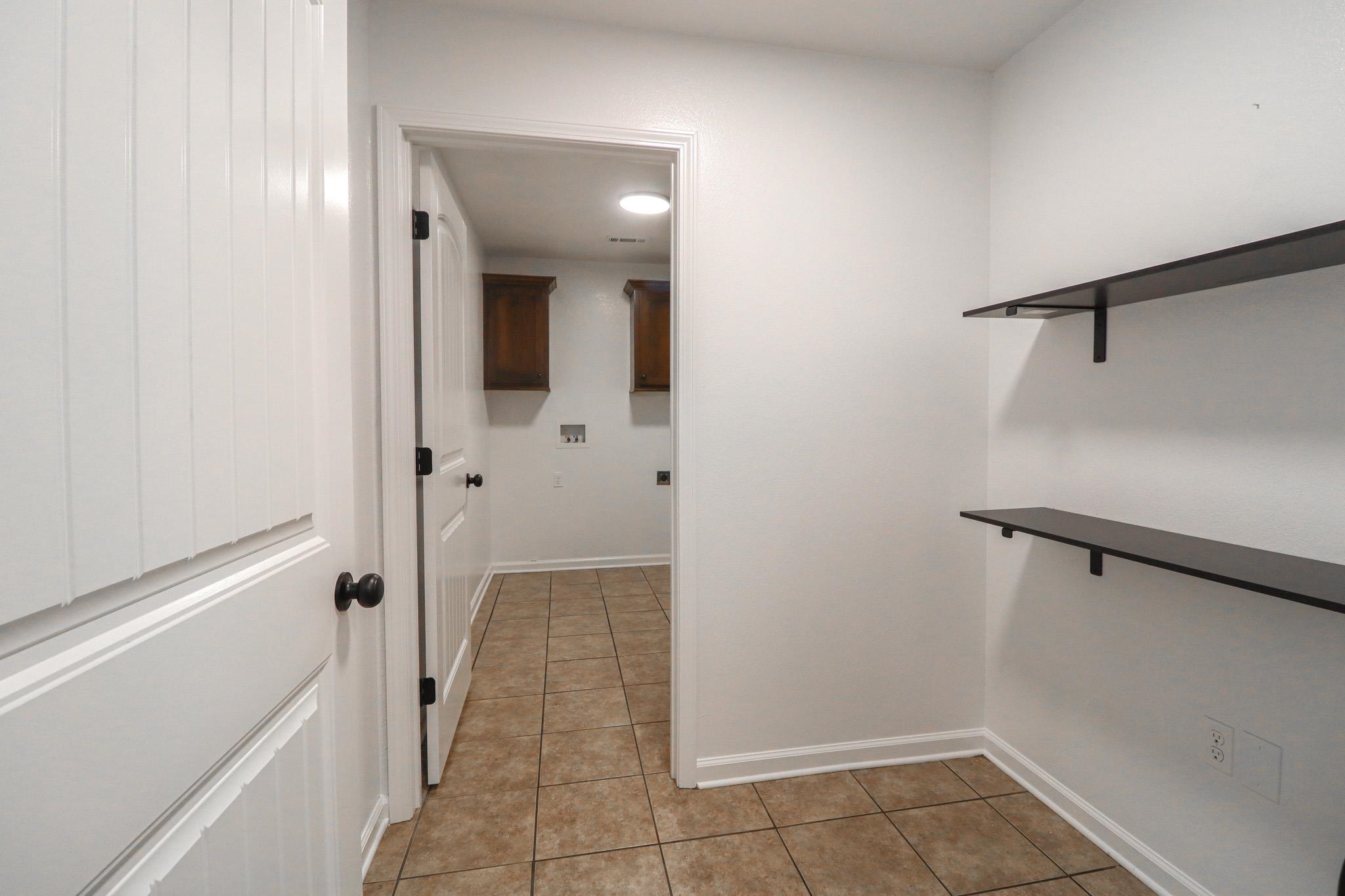 DONLEE RIDGE - Residential