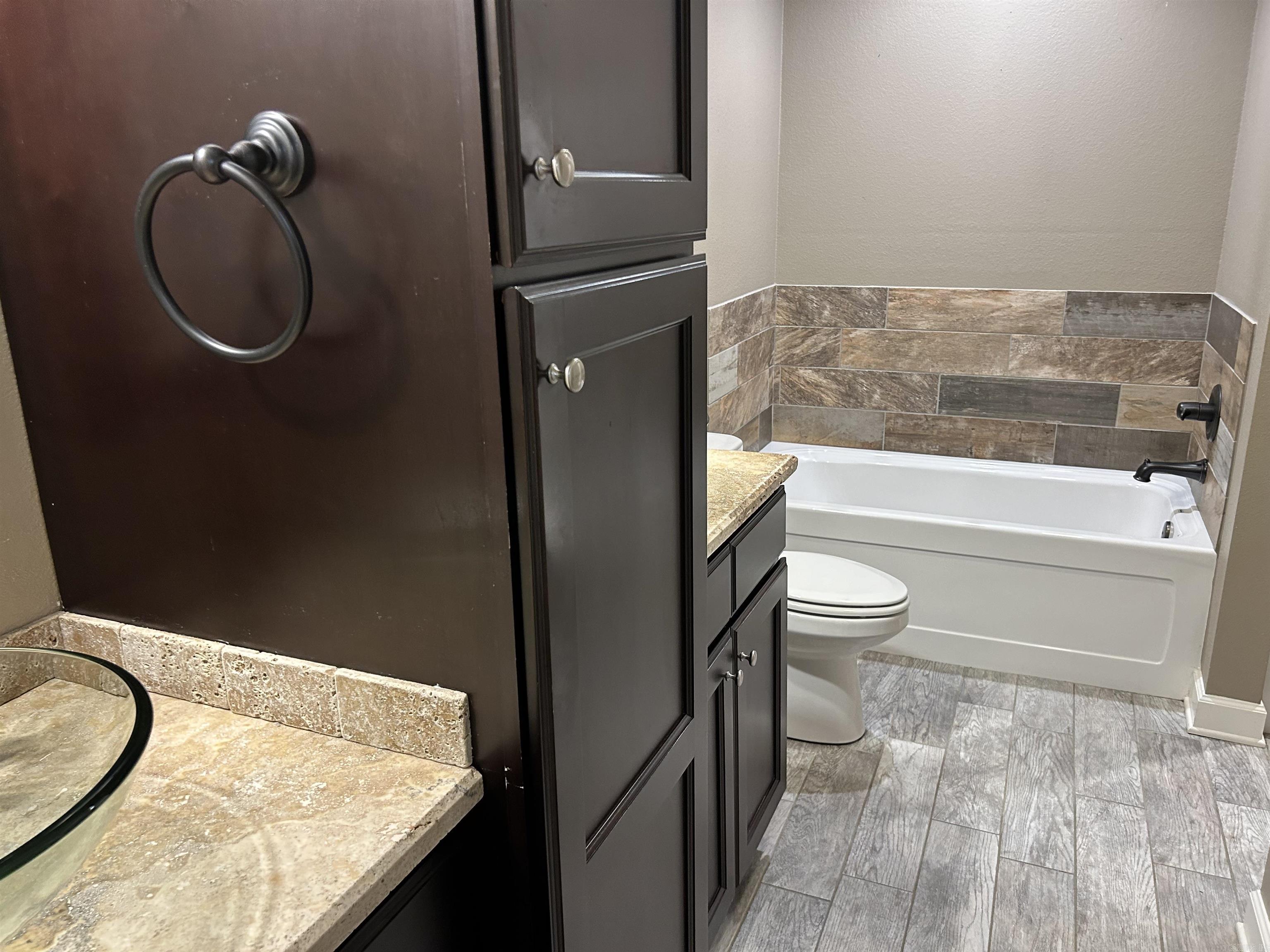 Churchill Downs - Residential