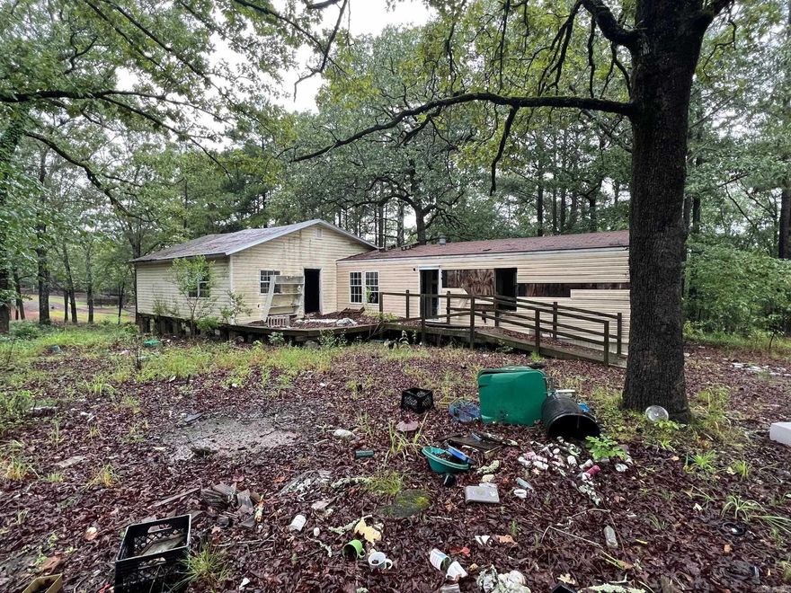 Major Fixer Upper on almost 10 acres  seller is negotiable  make fair offer  seller will finance this property