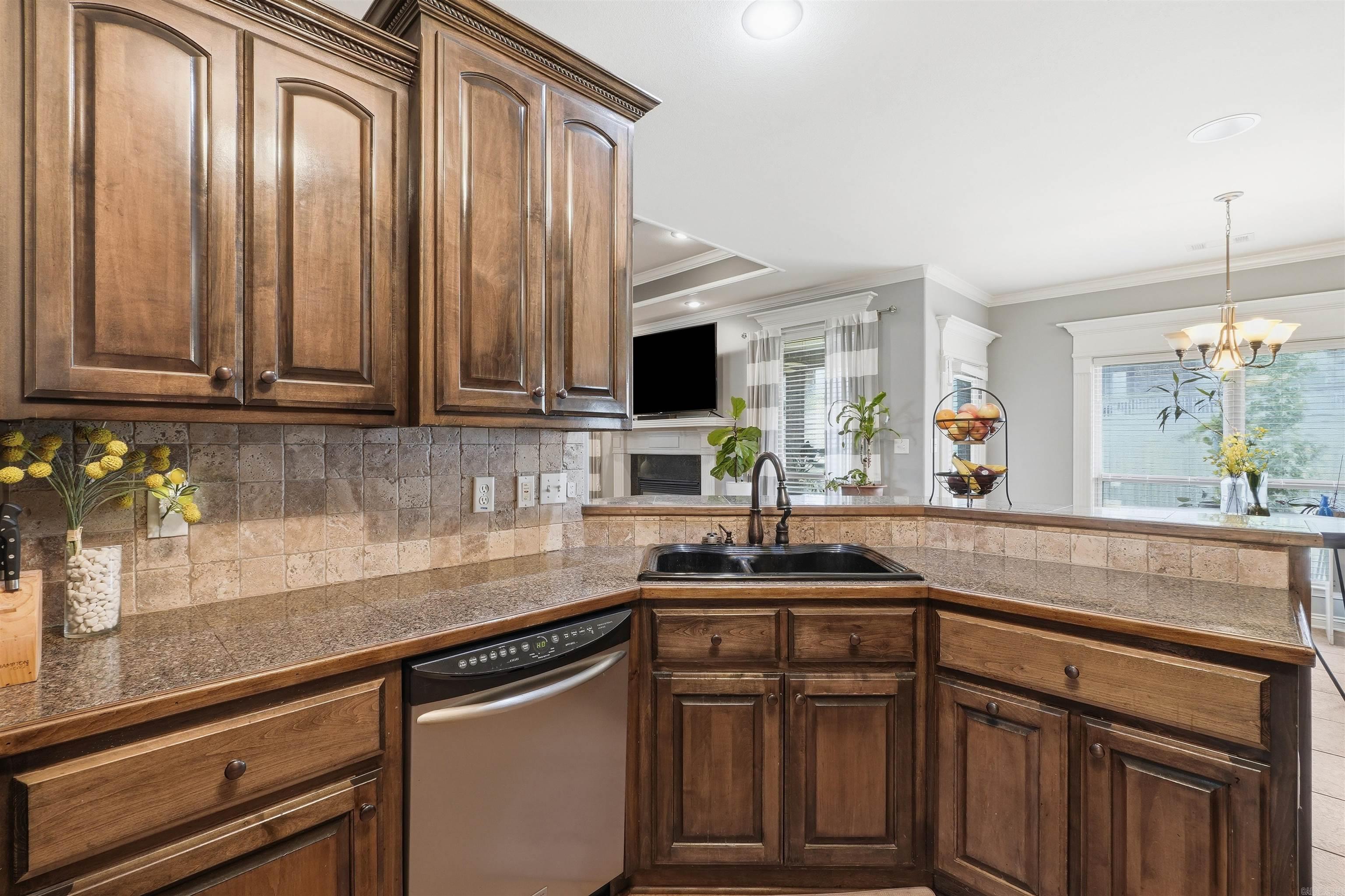 MILLERS CROSSING - Residential