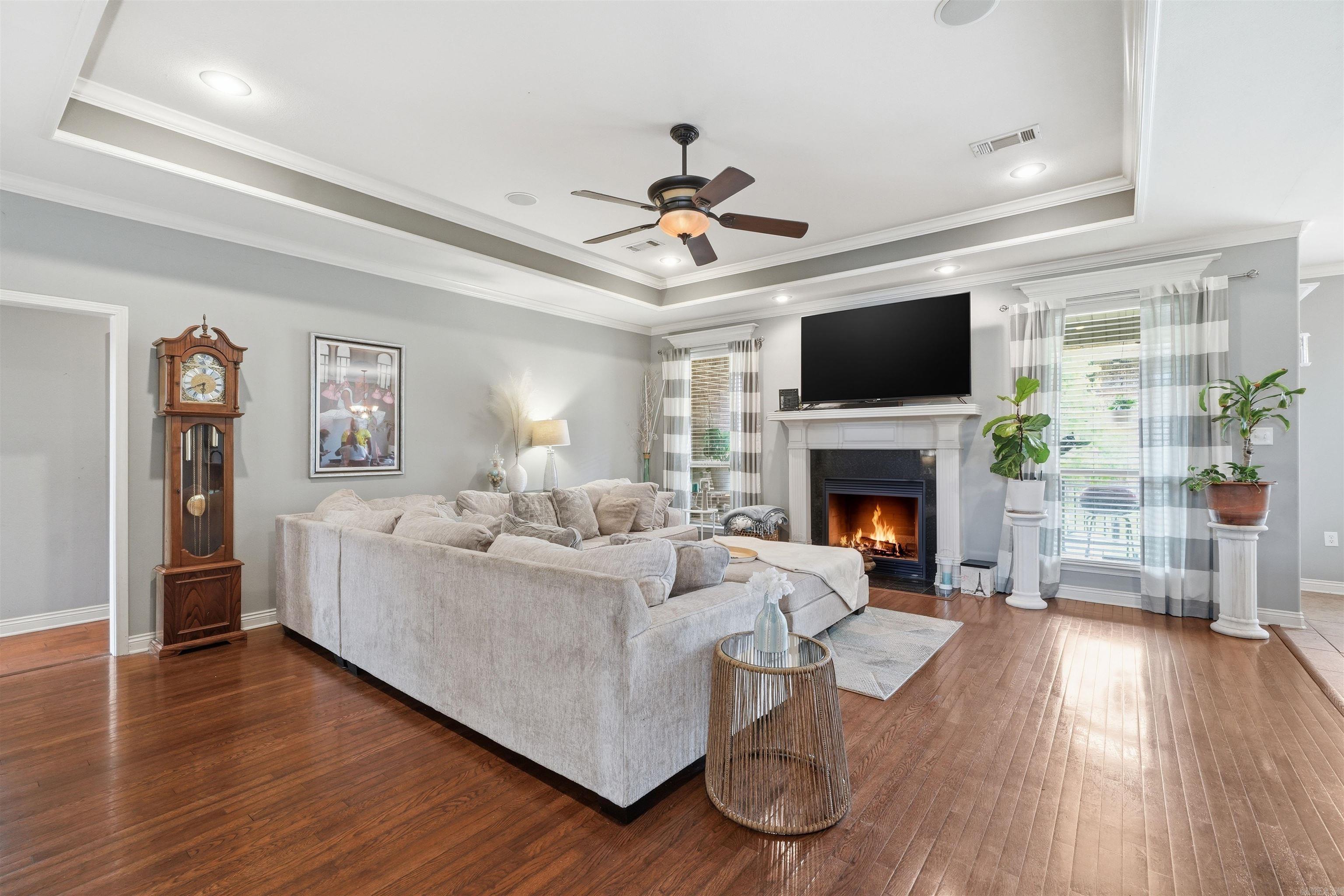 MILLERS CROSSING - Residential