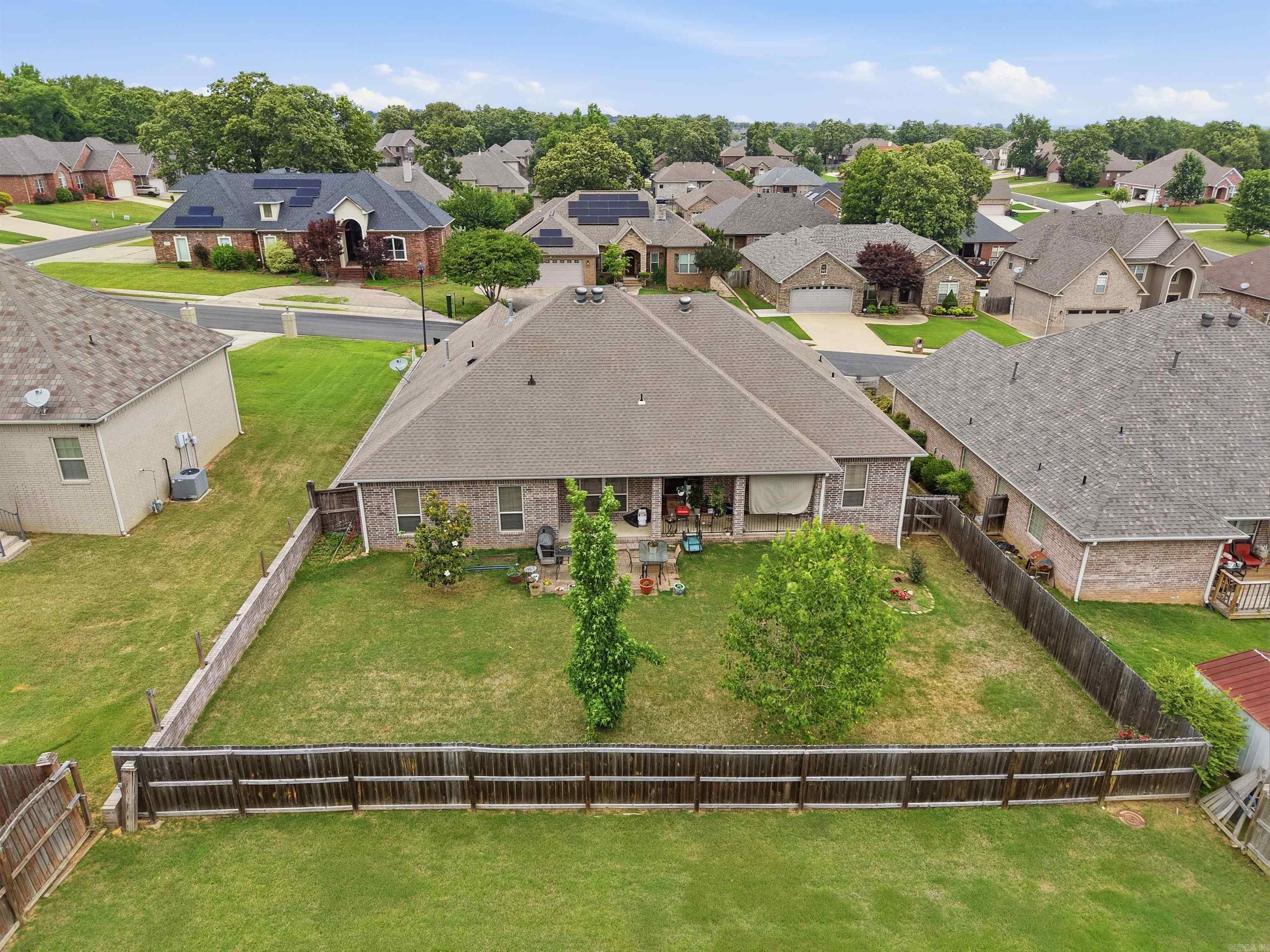 MILLERS CROSSING - Residential