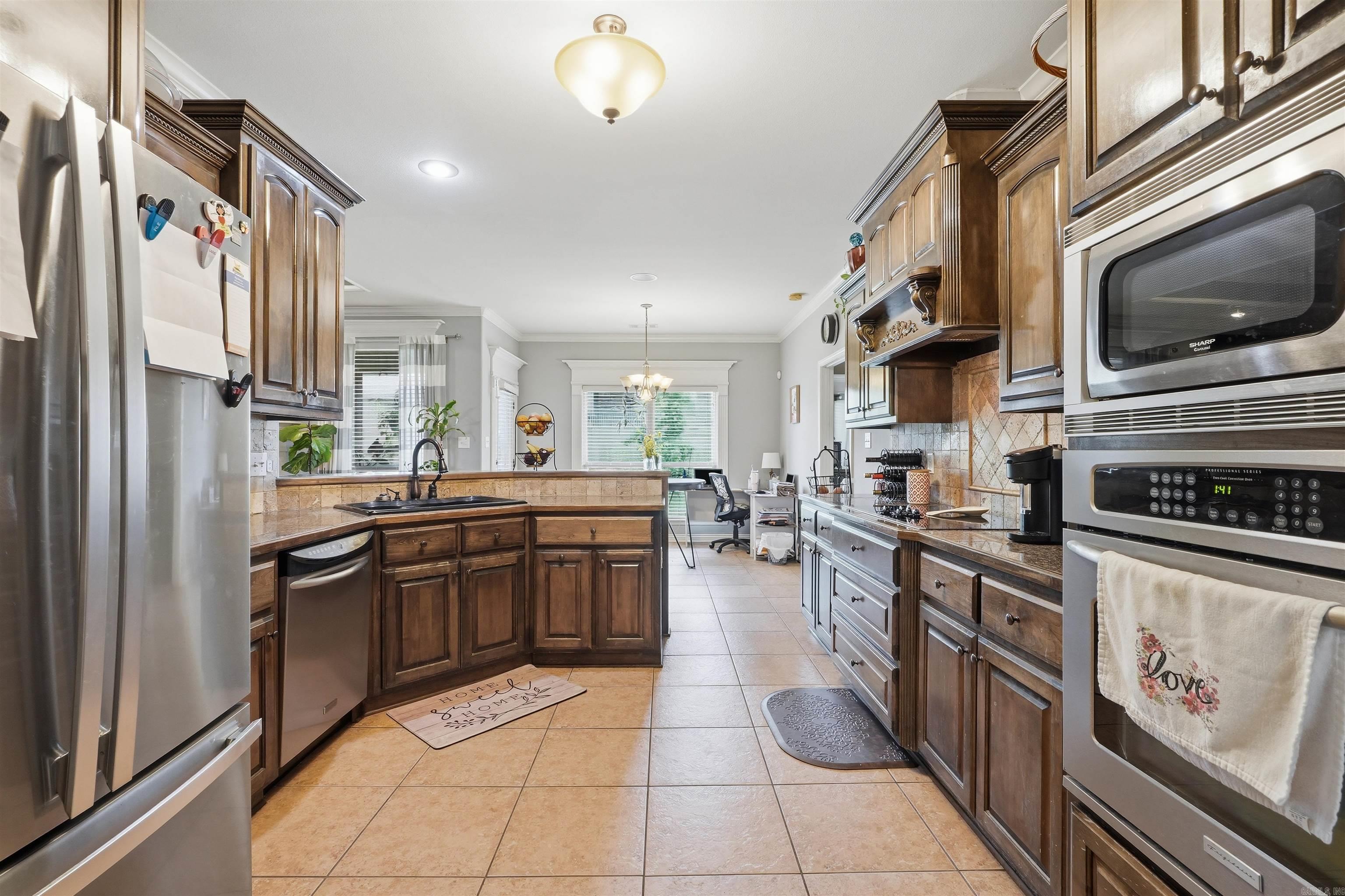 MILLERS CROSSING - Residential