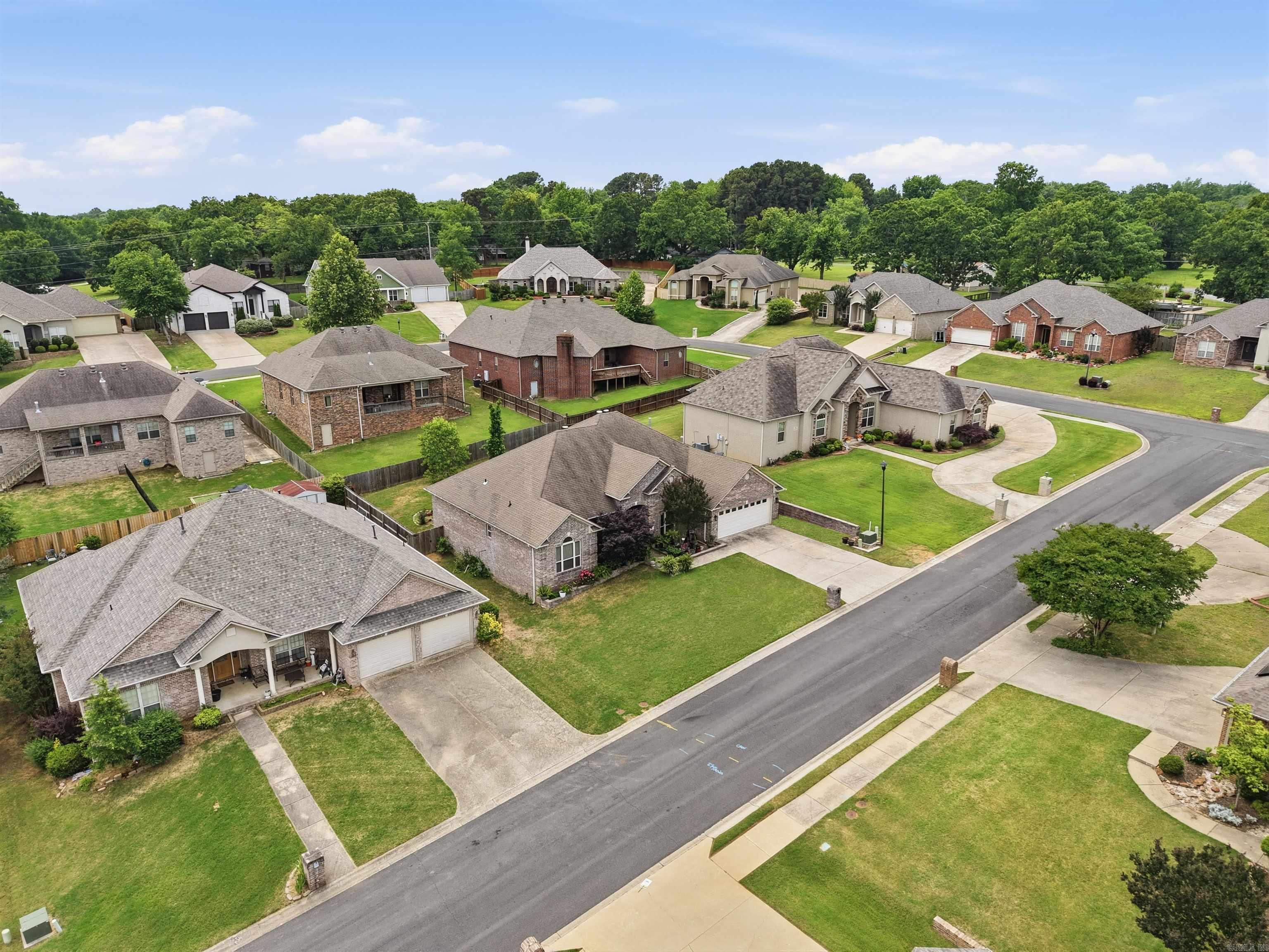 MILLERS CROSSING - Residential