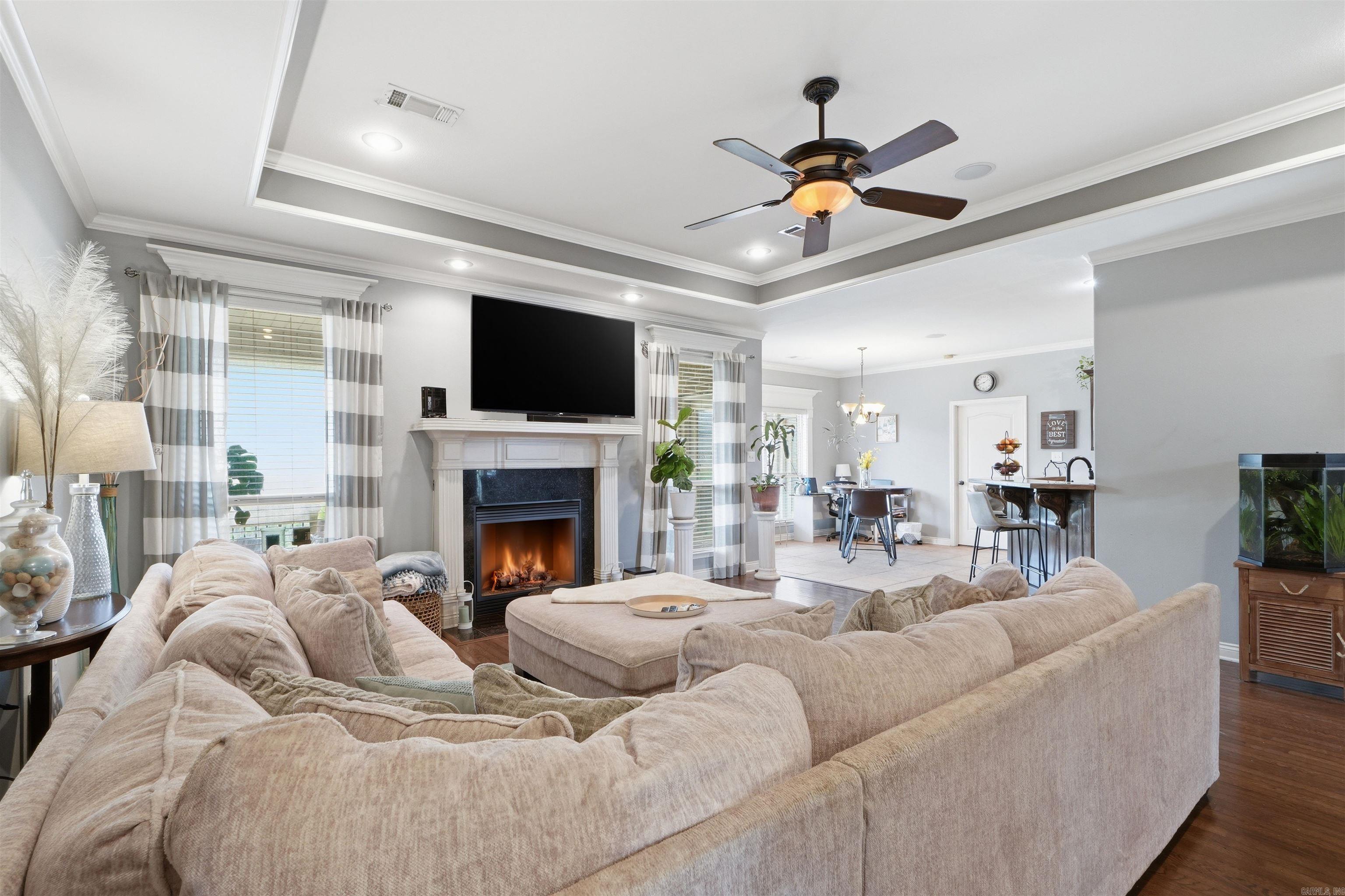 MILLERS CROSSING - Residential