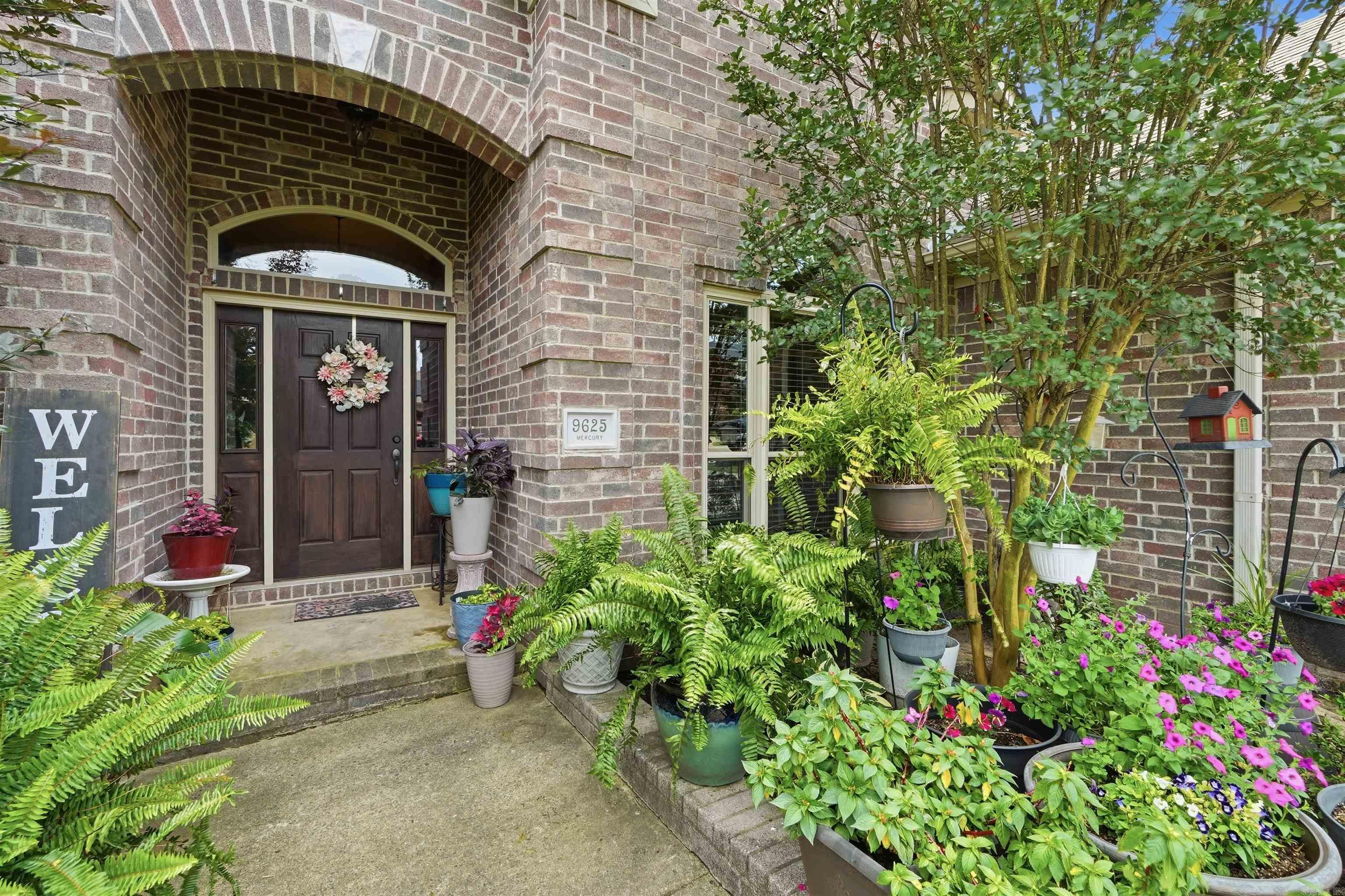 MILLERS CROSSING - Residential