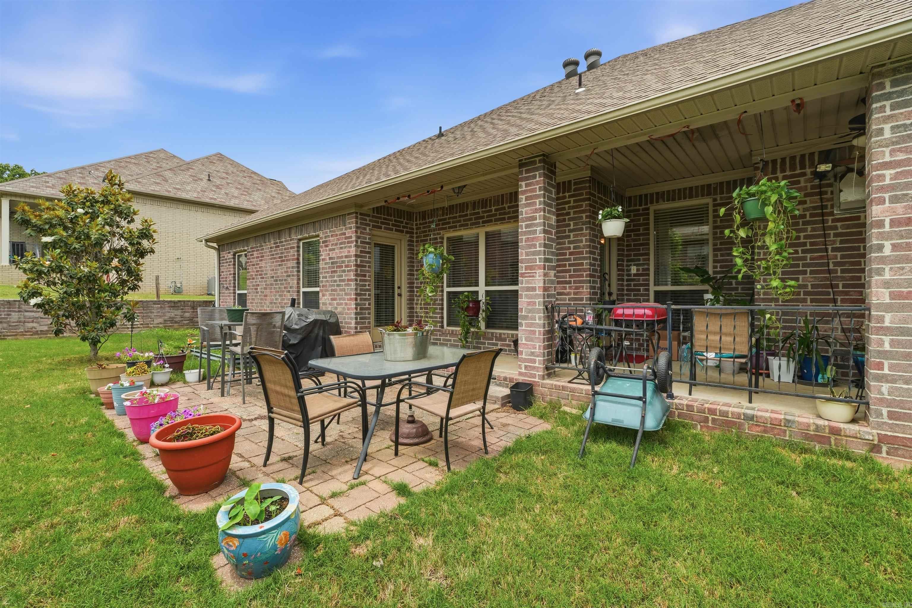 MILLERS CROSSING - Residential
