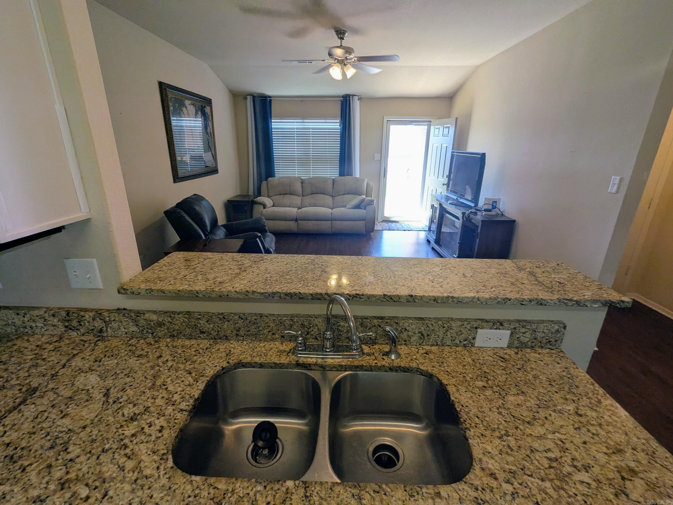 Willow Pointe - Residential