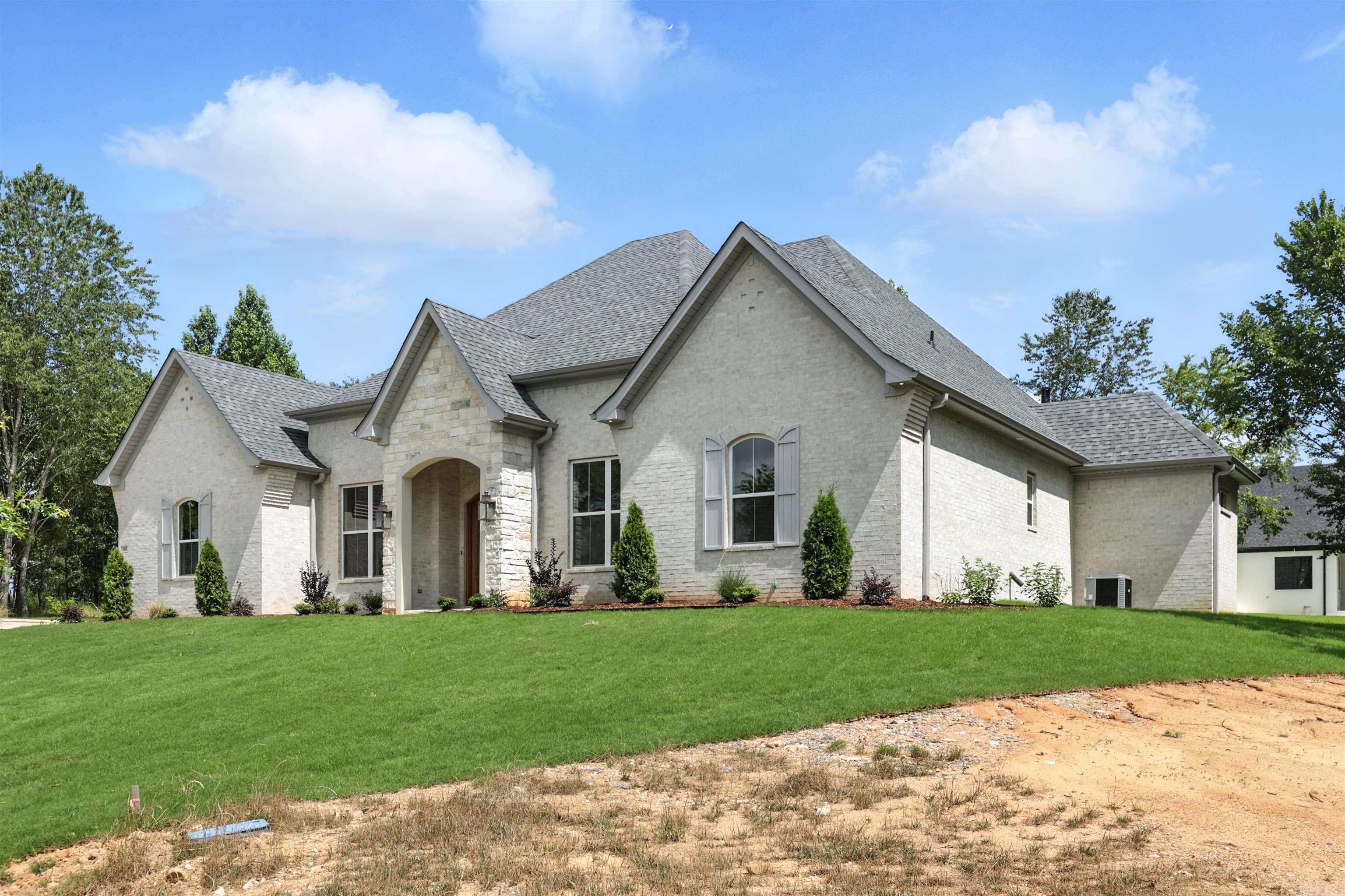 THE WOODLANDS - Residential
